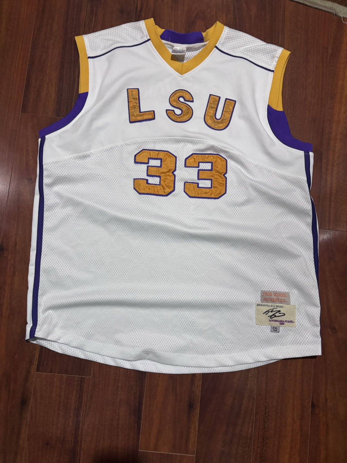 Vintage Vintage Lsu Shaq jersey Size US L / EU 52-54 / 3 - 1 Thumbnail