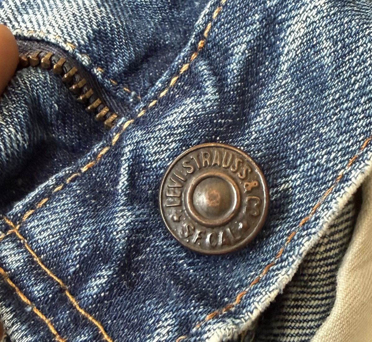 Levi's Vintage Clothing Vintage Levi's 501 Big E Talon Short Size US 33 - 13 Thumbnail