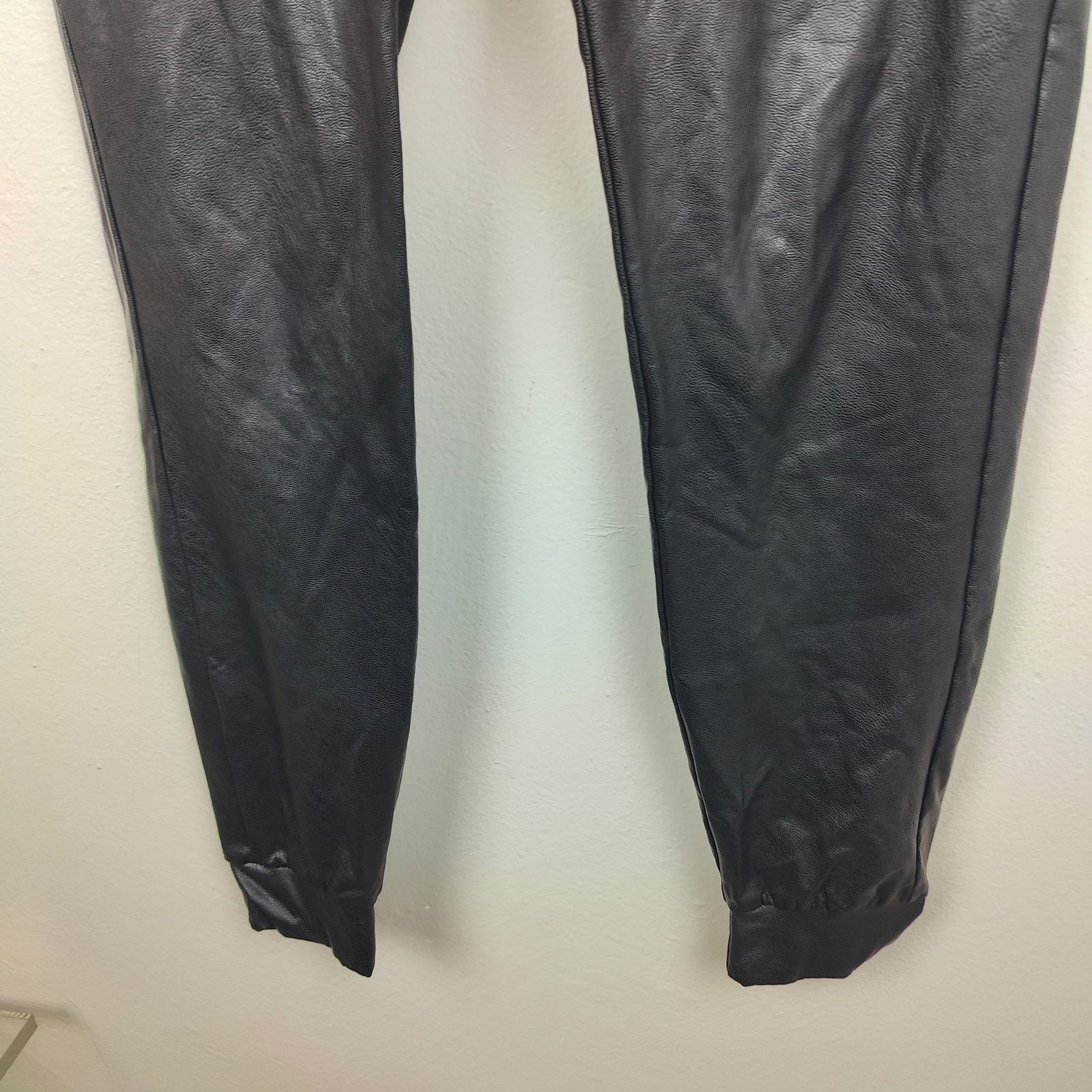 Commando Commando Faux Leather Jogger Pants Womens Small Black Size 28" / US 6 / IT 42 - 4 Thumbnail