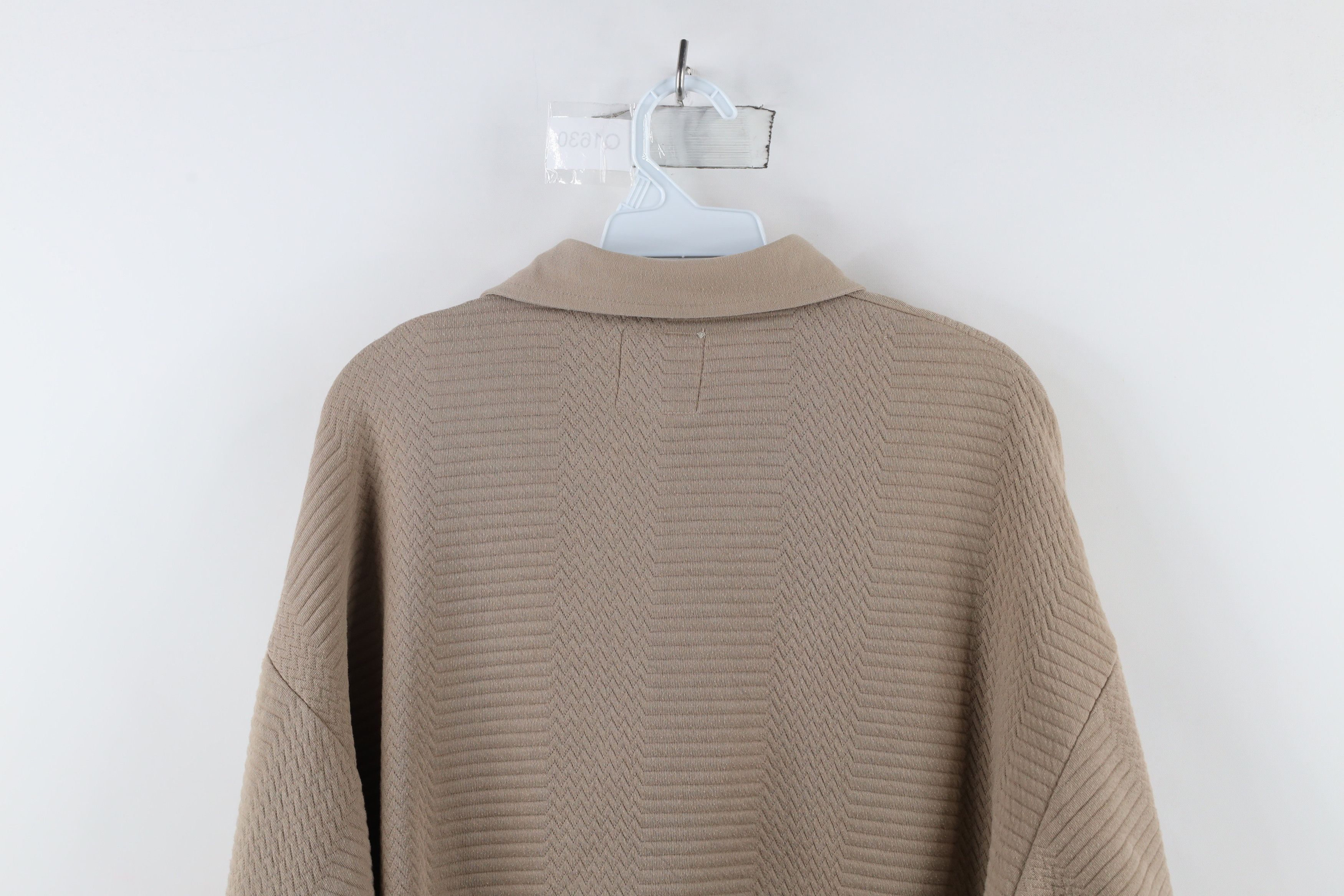 Vintage Vintage 90s Streetwear Textured Collared Pullover Polo Shirt Size US L / EU 52-54 / 3 - 9 Thumbnail