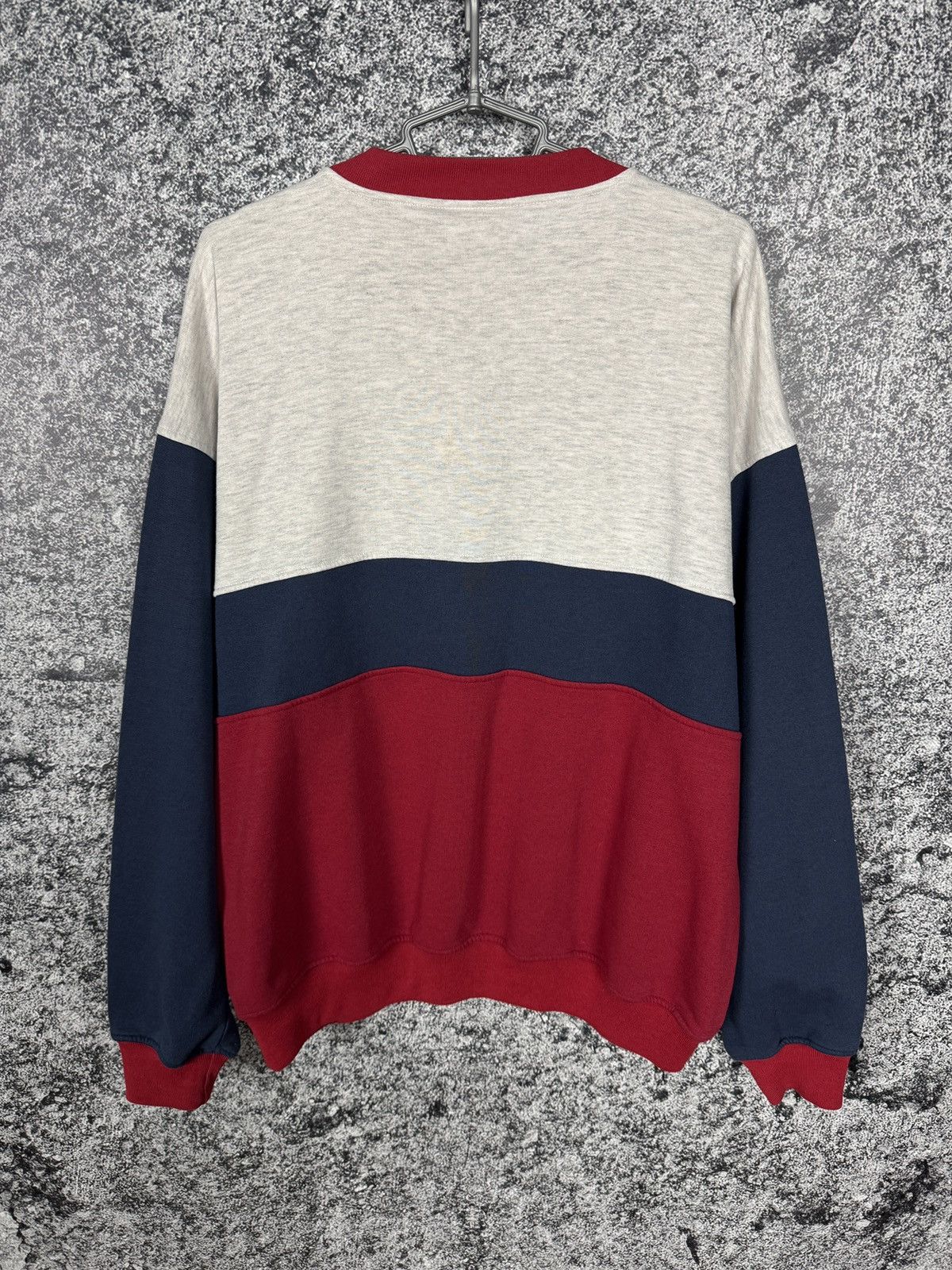 Adidas Adidas Vintage 90s Sweatshirt Big Logo Pullover Size L Size US L / EU 52-54 / 3 - 10 Thumbnail