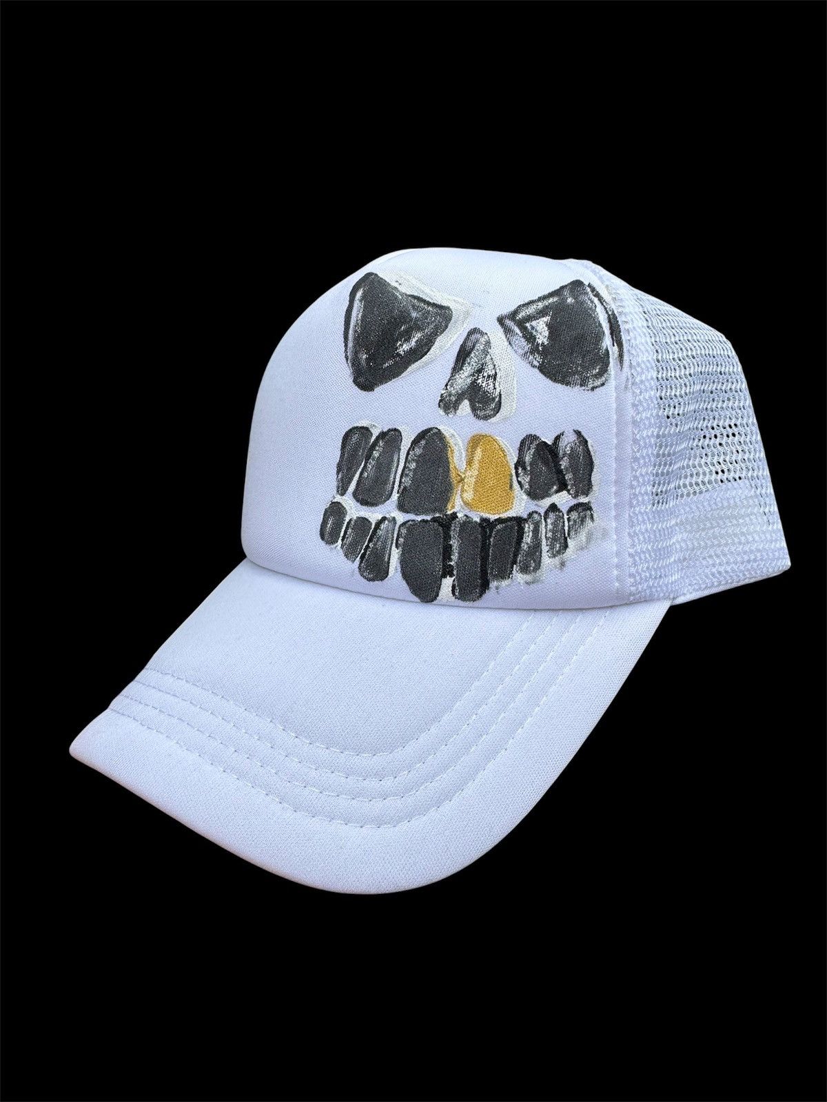 Supreme Gold tooth trucker Size ONE SIZE - 1 Thumbnail