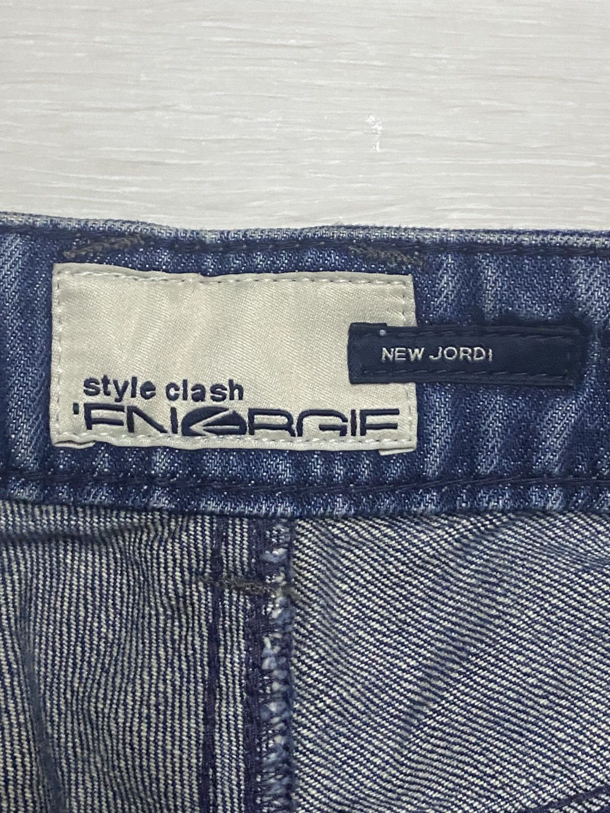 Energie Vintage Style Clash Energy Faded Wash Distressed Jeans Size US 31 - 13 Thumbnail