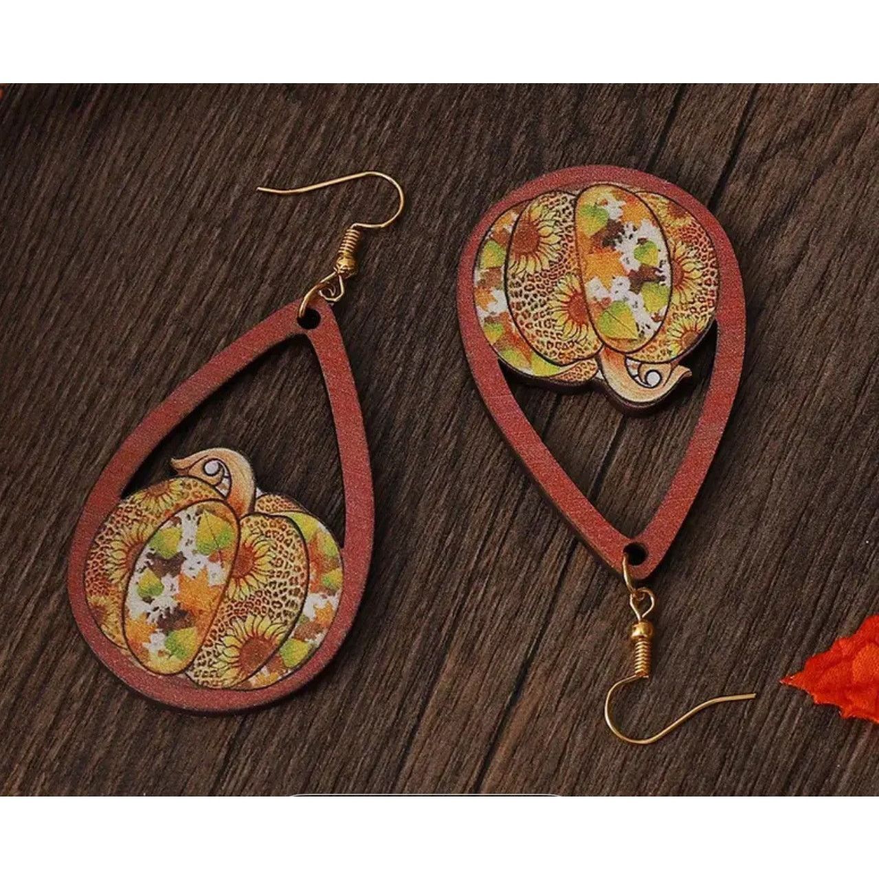 Handmade Thanksgiving Earrings Leopard and Sunflower Pumpkin Wood Size ONE SIZE - 4 Thumbnail