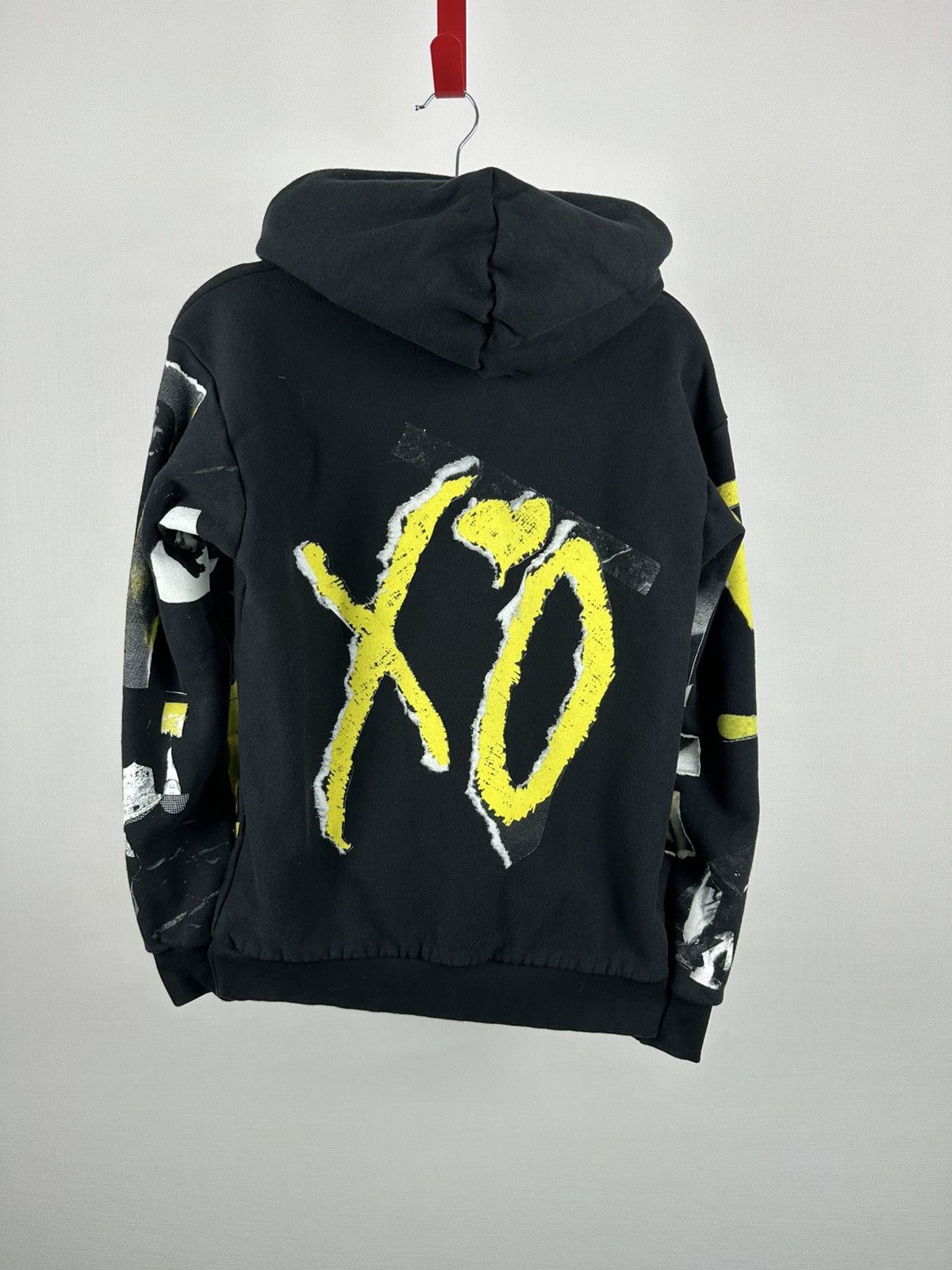 XO NWT2020 THE WEEKND MADNESS XO Collage Logo Pullover Black Size US S / EU 44-46 / 1 - 11 Thumbnail