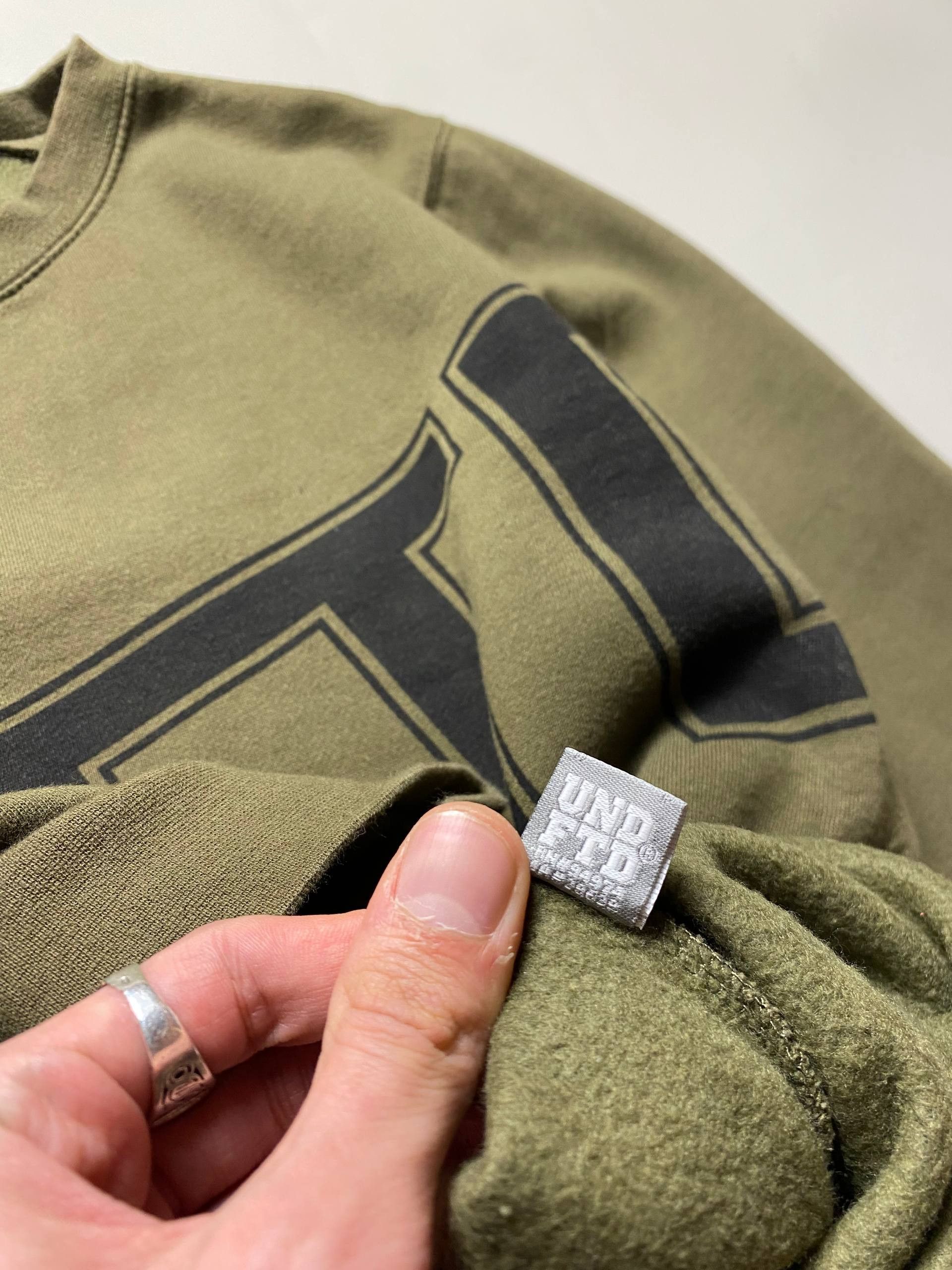 Undefeated Undefeated Big Logo Sweatshirt Size US M / EU 48-50 / 2 - 7 Thumbnail