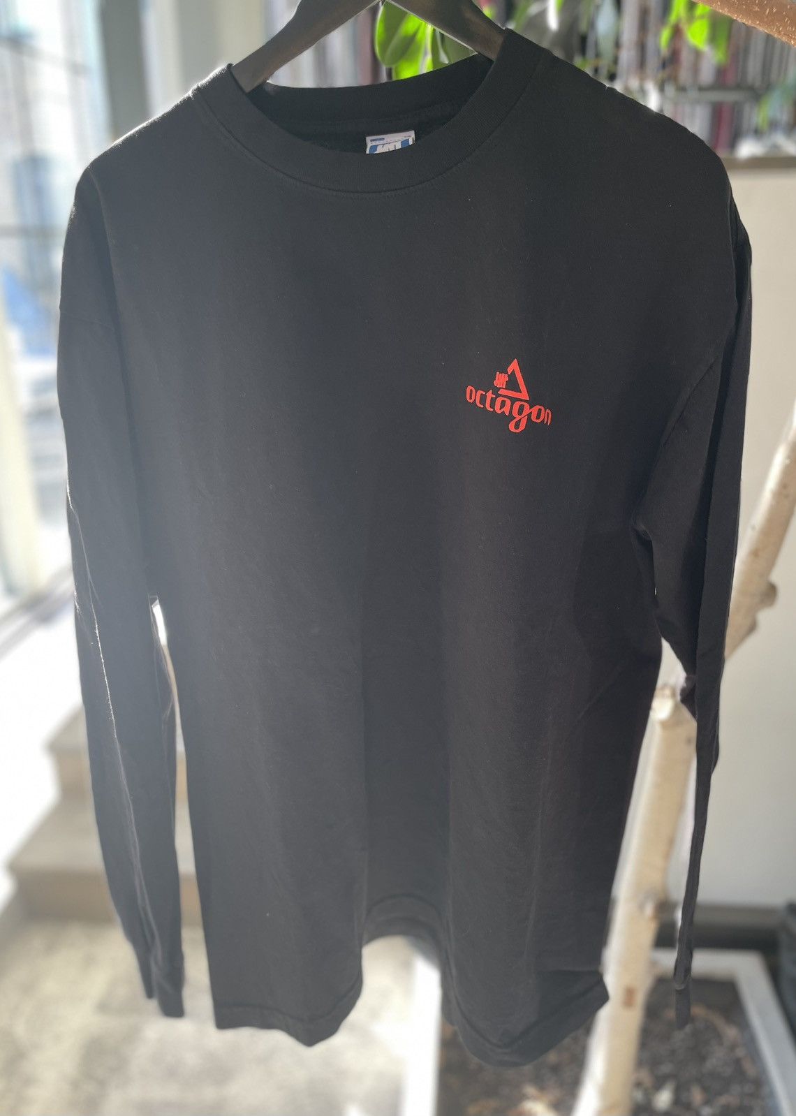 Undefeated Undefeated x Octagon L/S T-Shirt Size US L / EU 52-54 / 3 - 3 Thumbnail