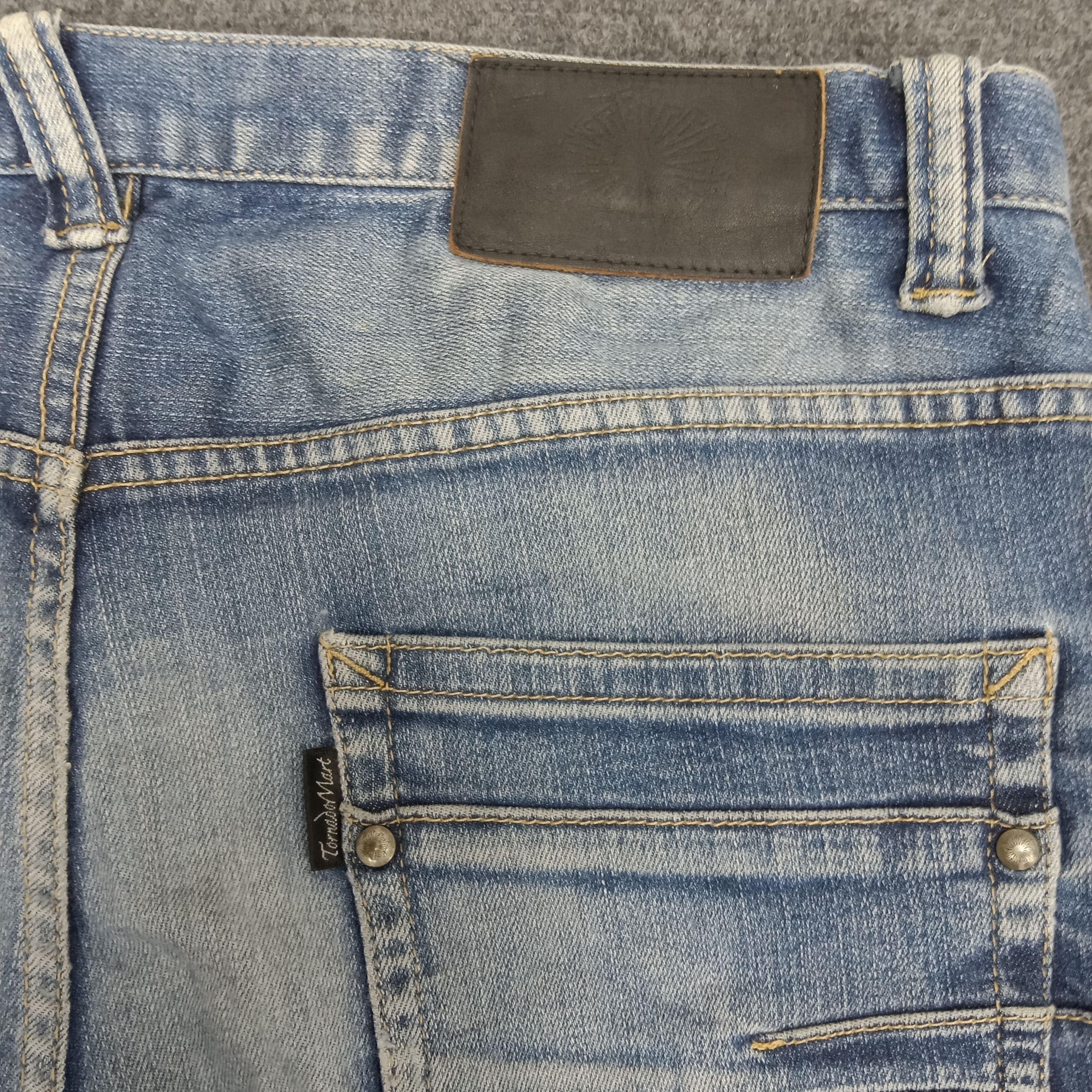 Le Grande Bleu (L.G.B.) × Tornado Mart × Vintage Tornado Mart Japanese Brand Fading Art Denim Jeans Size US 32 / EU 48 - 12 Thumbnail