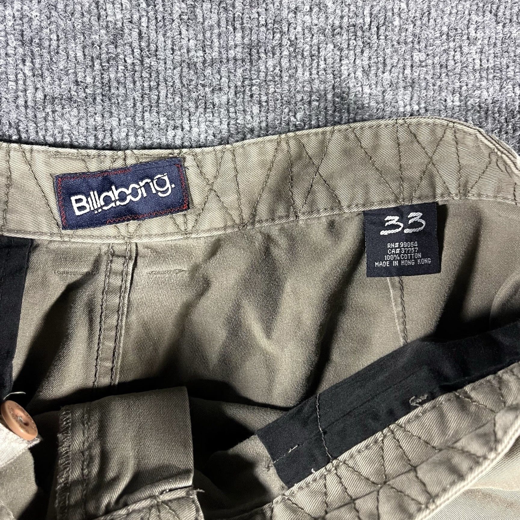 Billabong VINTAGE Billabong Cargo Shorts Mens 33 Khaki Beige Surf Skate 90s Y2K Beach Outdoor Mens Size US 33 - 6 Thumbnail