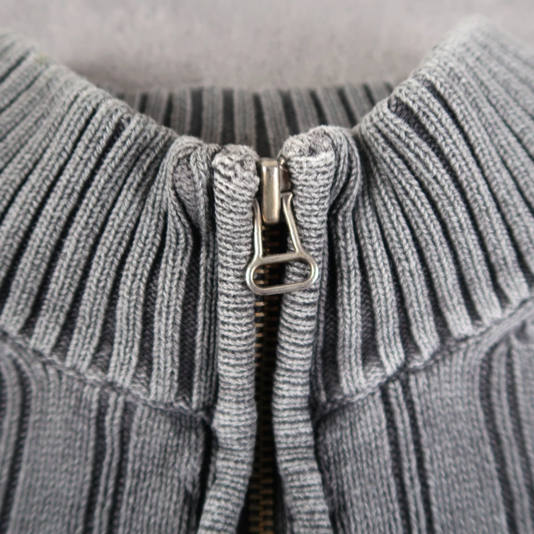 Vintage Hathaway Sweater Mens Large Gray 1/4 Zip Mock Neck Ribbed Cotton Pullover Thick Casual Classic Pullover Mens Regular L Gray Zipper Knit Ribbed Cotton Size US L / EU 52-54 / 3 - 5 Thumbnail