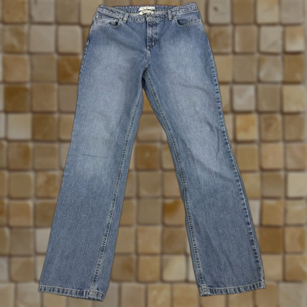 Tommy Hilfiger VINTAGE Tommy Hilfiger Classic Fit Jeans Women’s 10 Regular 31.5in Inseam High Rise Blue Straight 10 Size 32" / US 10 / IT 46 - 1 Thumbnail