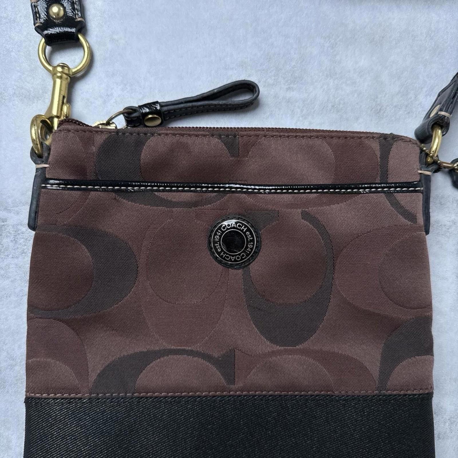 Coach Y2K Coach Brown Crossbody Shoulder Bag Size ONE SIZE - 3 Thumbnail