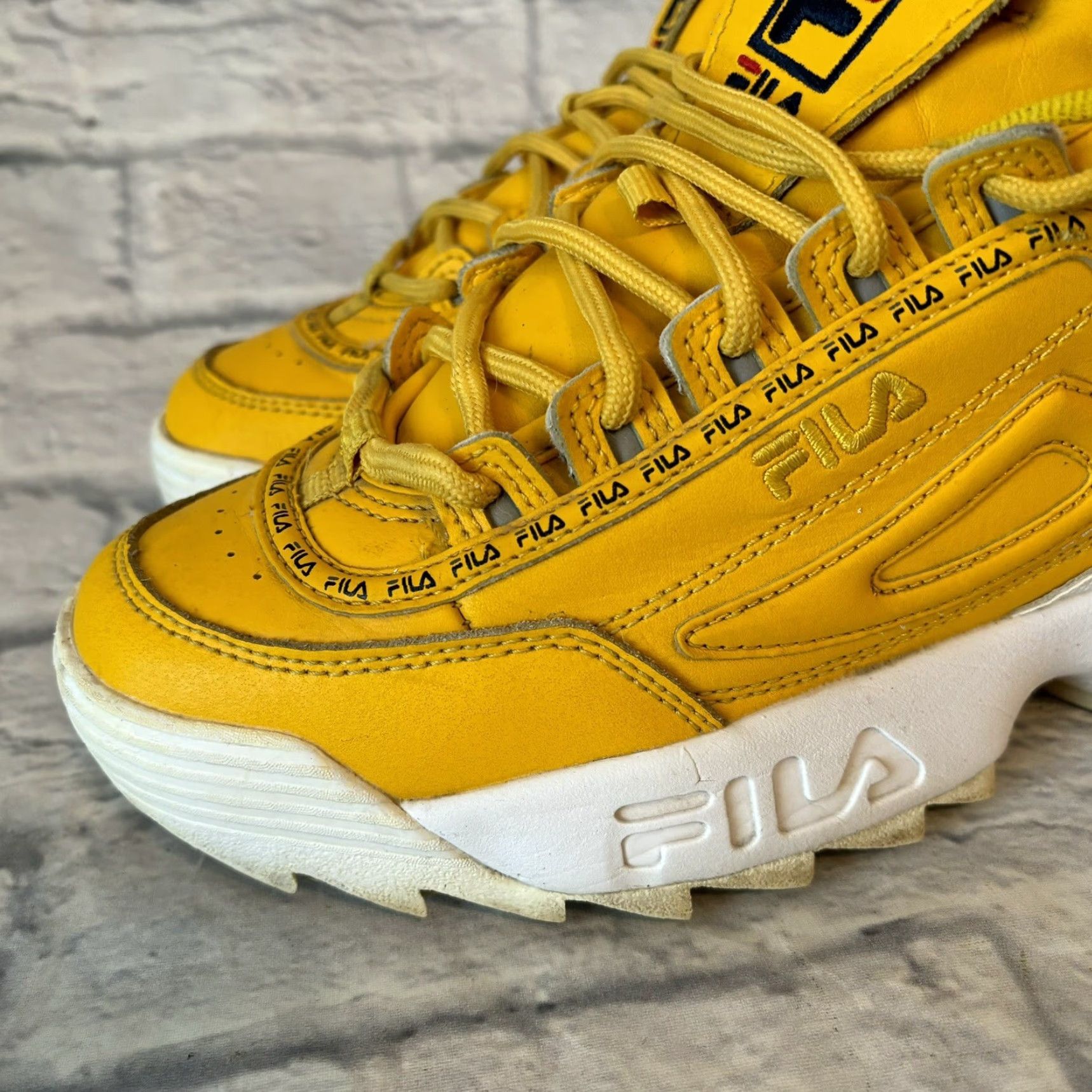 Fila FILA Disruptor 2 Premium Repeat 3FM00658-743 Canary Yellow Men Sz 6.5 / Women 8 Sneaker Shoes Athletic Size US 6 / IT 36 - 7 Thumbnail