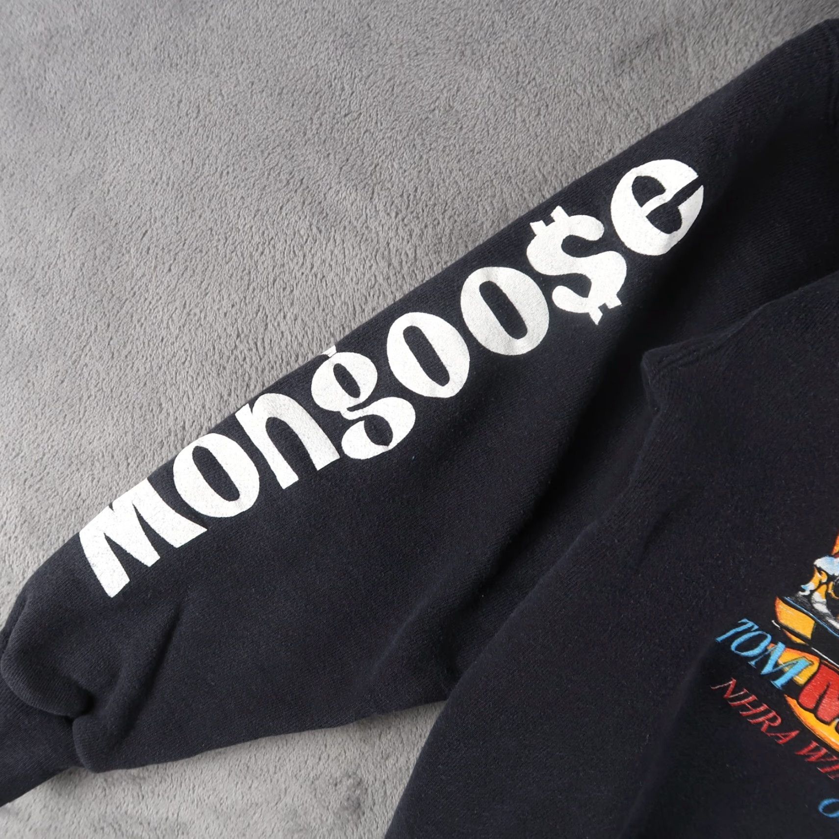 Vintage VINTAGE 80s Tom The Mongoose McEwen Crewneck Sweatshirt Men Small Black Car Graphic Pullover Style Size US S / EU 44-46 / 1 - 6 Thumbnail