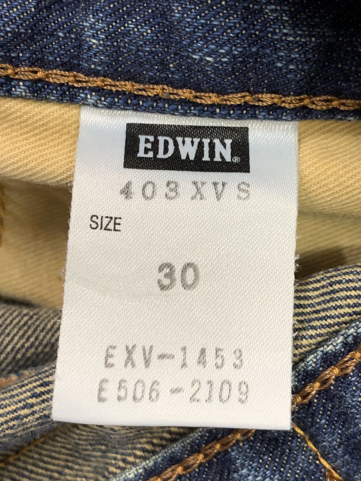 Edwin DISTRESSED EDWIN VINTAGE XV FADED BLUE. Size US 31 - 7 Thumbnail