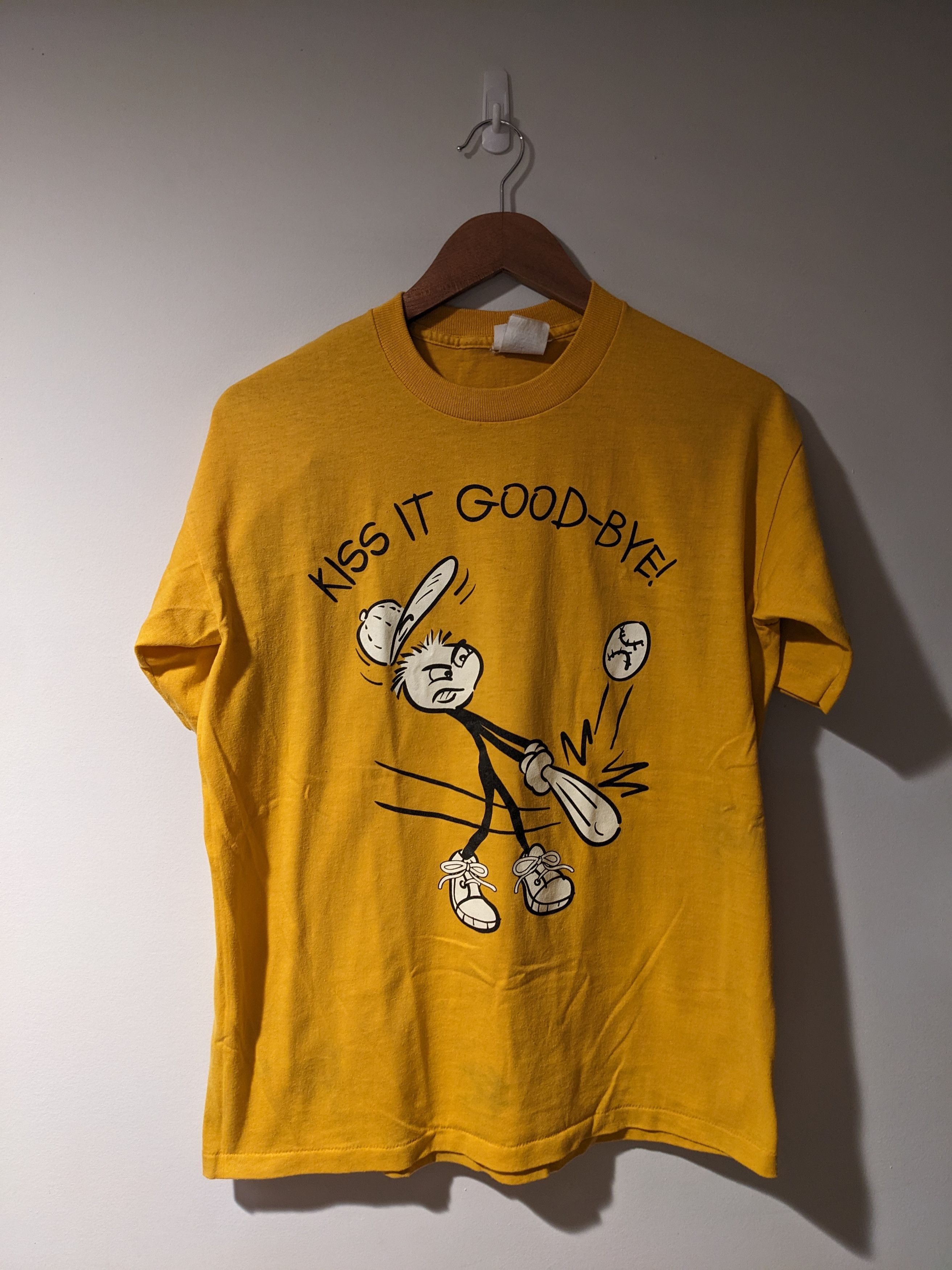 MLB × Vintage Vintage 90s Kiss it Goodbye Baseball Swing Sports T-Shirt Size US L / EU 52-54 / 3 - 1 Thumbnail