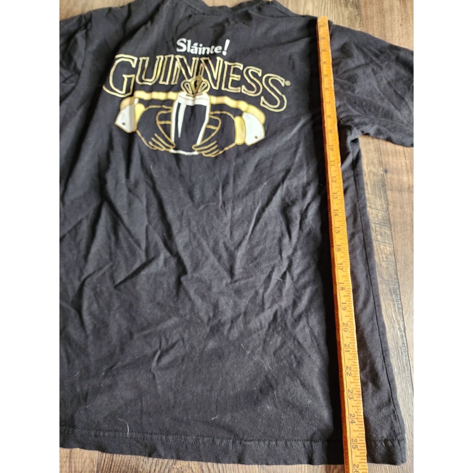 Vintage Guinness Mens T Shirt L Black 100% Cotton Short Sleeve Crew Neck Ireland Dublin Officially Licensed Beer Theme Screen Printed Graphics Vintage No Size US L / EU 52-54 / 3 - 2 Thumbnail