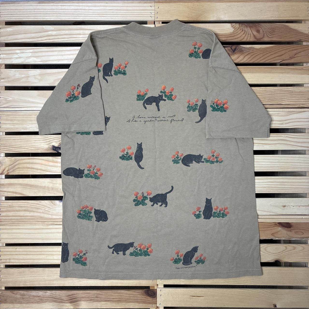 Other Vintage Black Cats & Flowers Tan AOP Nature Tee Size Large Size US L / EU 52-54 / 3 - 2 Thumbnail