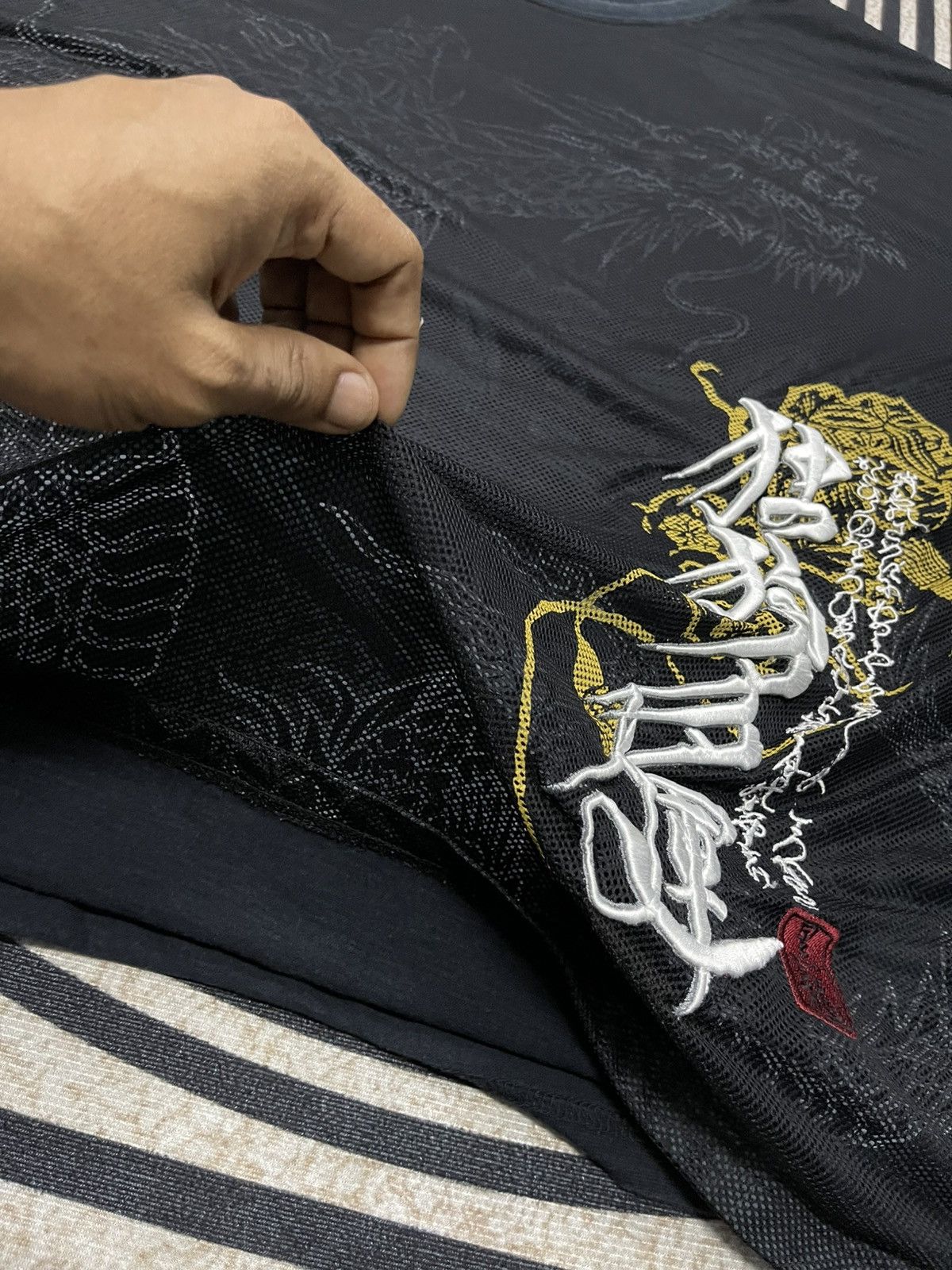 Dogtown 2000s DOGTOWN BLACK DRAGON MESH COTTON TSHIRT Size US XL / EU 56 / 4 - 5 Thumbnail