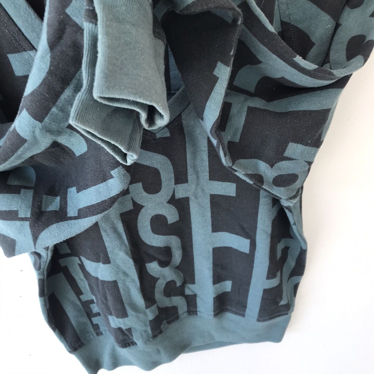Diesel Diesel crop top sweater pullover vneck Size XS / US 0-2 / IT 36-38 - 6 Thumbnail