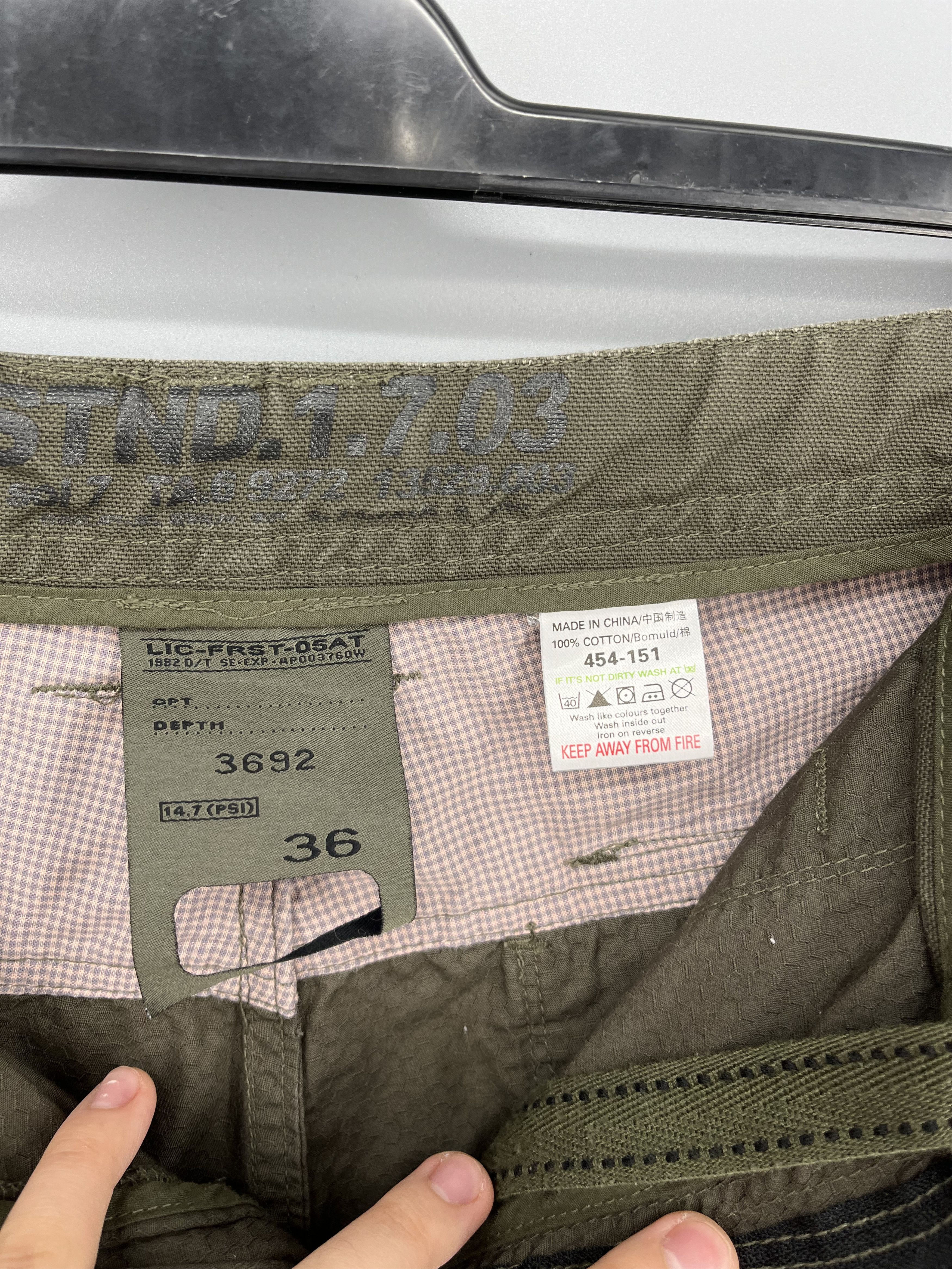 Vintage Vintage Army frst Combat Cargo Shorts Size US 36 / EU 52 - 9 Thumbnail