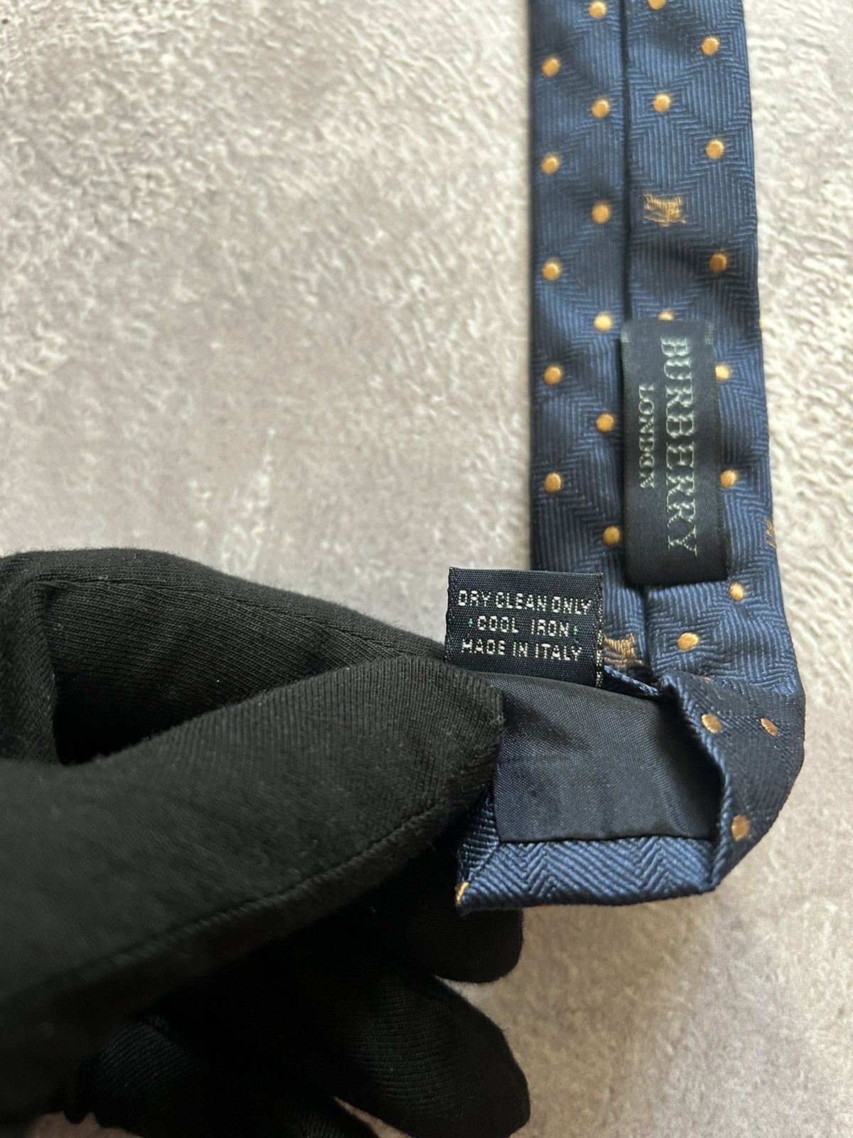 Burberry × Designer Burberry Blue Polka Logo Print Pattern Silk Tie 57" Size ONE SIZE - 7 Thumbnail