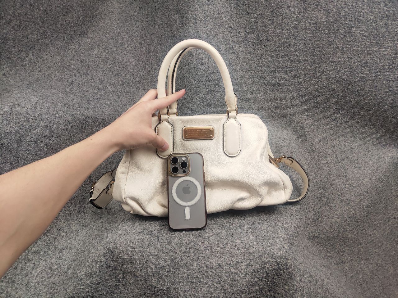 Marc by Marc Jacobs Marc Jacobs New Q Baby Groovee satchel HandBag Leather Size ONE SIZE - 24 Thumbnail