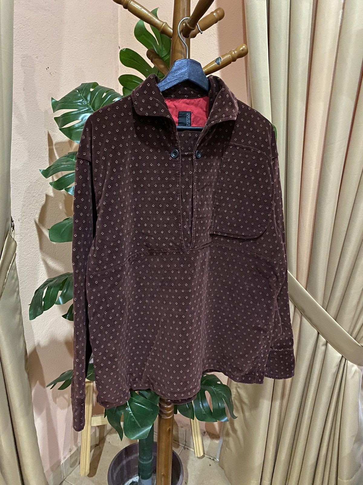 Japanese Brand VINTAGE ISLAY VELVET SHIRT Size US L / EU 52-54 / 3 - 5 Thumbnail