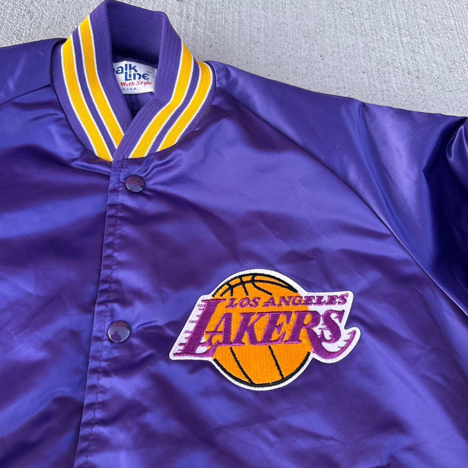Chalk Line × Vintage Vintage Los Angeles Lakers Chalk Line Satin Jacket Size US M / EU 48-50 / 2 - 3 Thumbnail