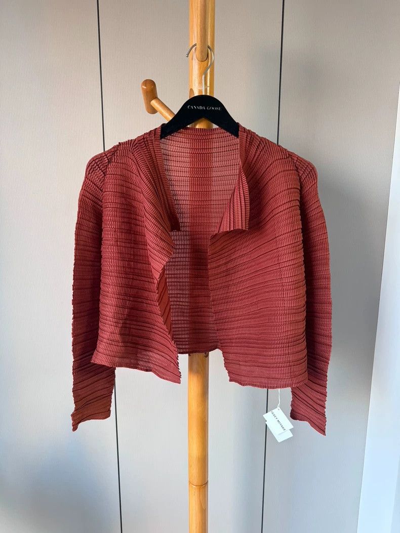 Issey Miyake issey miyake size:2 Red pleated cardigan Size XXS / US 00 / IT 34 - 1 Thumbnail