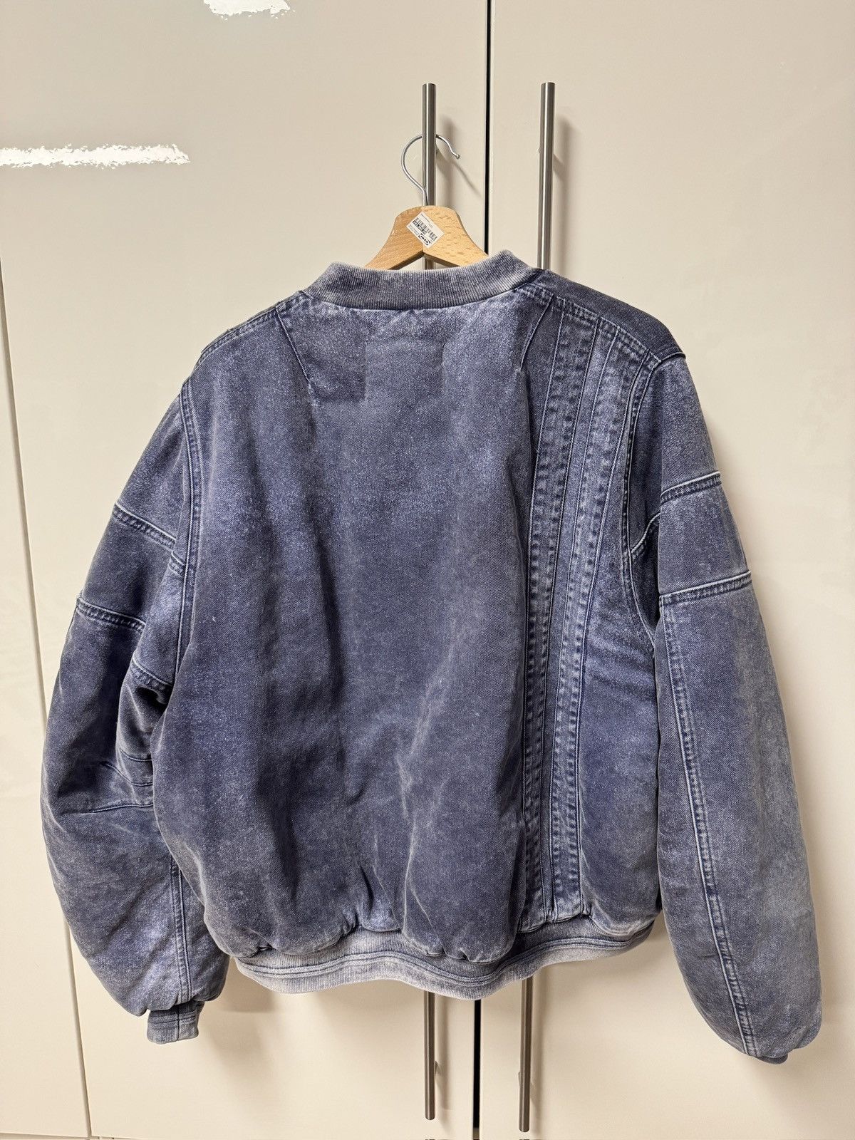PDF PDF RAYAN BOMBER FW24/25 Size US M / EU 48-50 / 2 - 6 Thumbnail