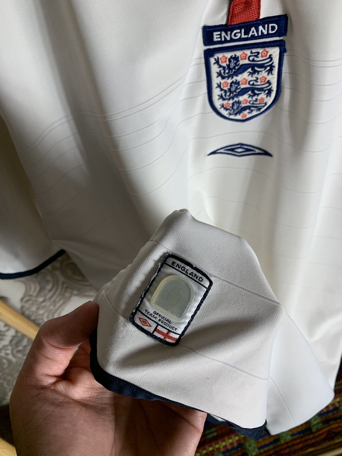 Umbro VINTAGE UMBRO ENGLAND RETRO SOCCER JERSEY MANCHESTER Y2K 90s Size US XXL / EU 58 / 5 - 10 Thumbnail