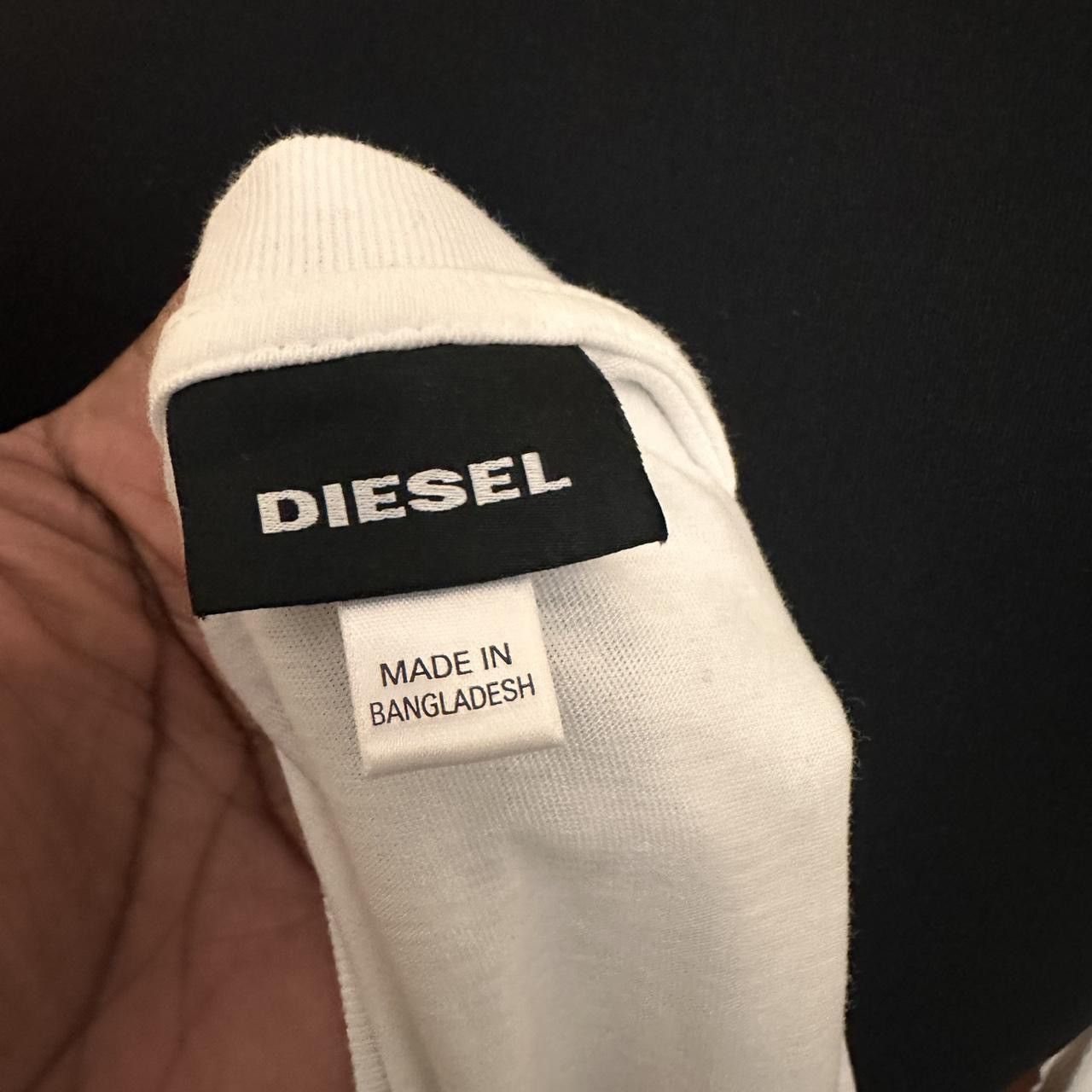 Diesel DIESEL T-Diegos Men T-Shirt White Short Sleeve Crew Neck Size US XXL / EU 58 / 5 - 5 Thumbnail