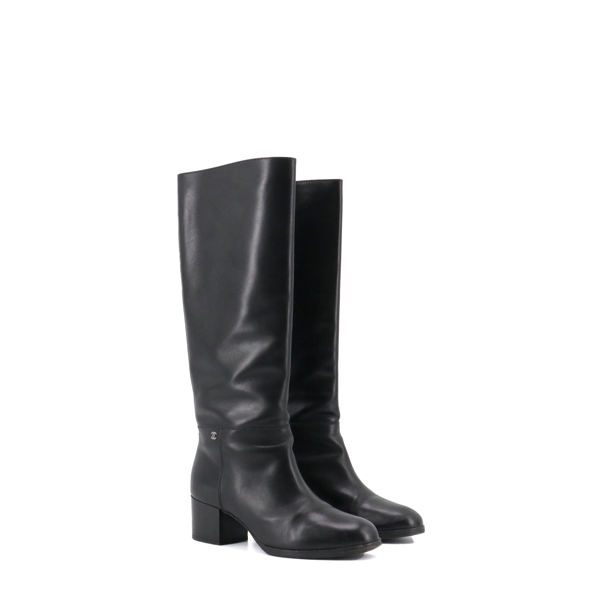 Chanel CHANEL - Chanel black leather boots (T37.5) Size US 6.5 / IT 36.5 - 1 Thumbnail