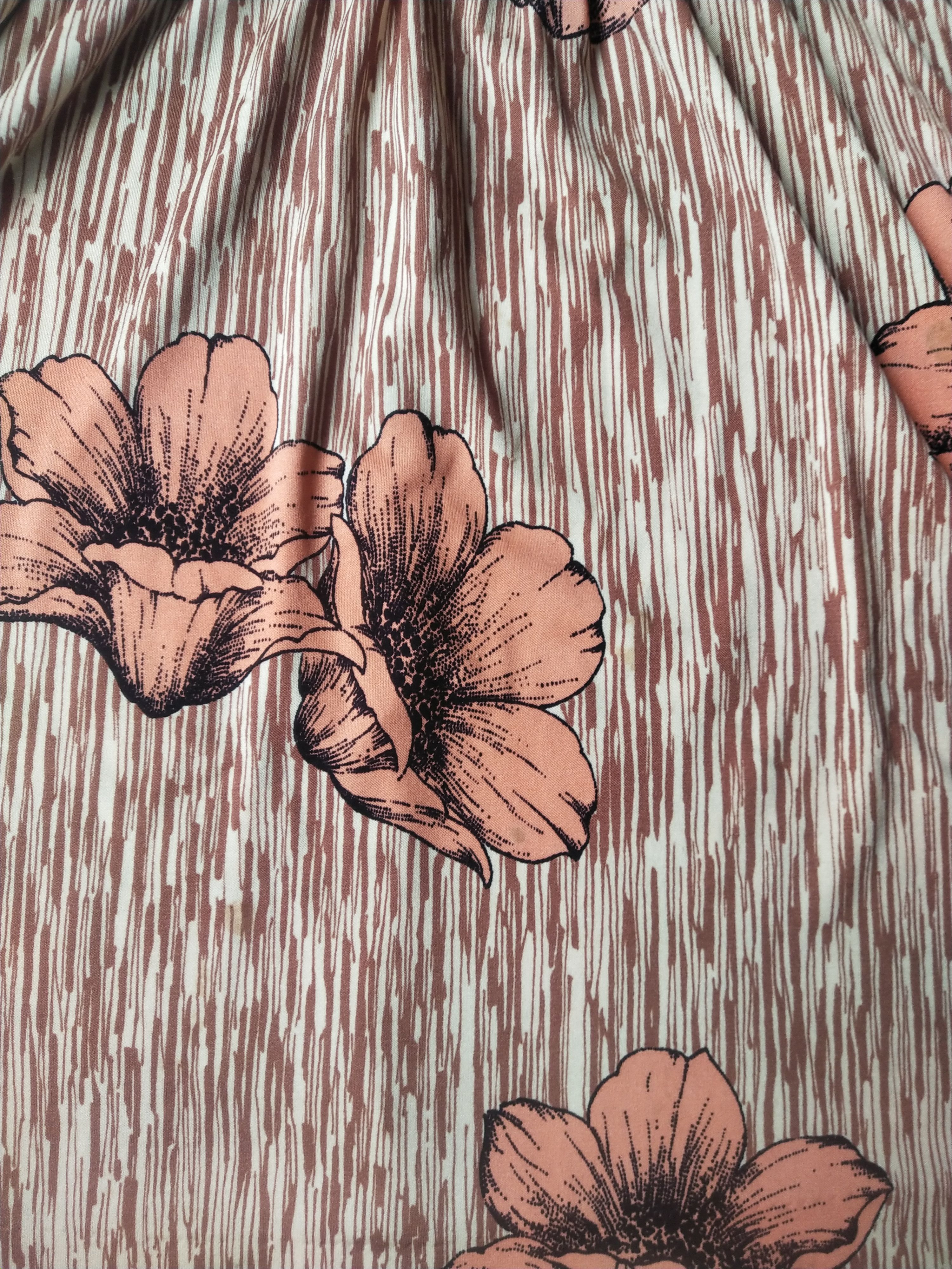 Hanae Mori 1970s Hanae Mori Vivid Floral Abstract Nylon Dress Vintage Size S / US 4 / IT 40 - 3 Thumbnail