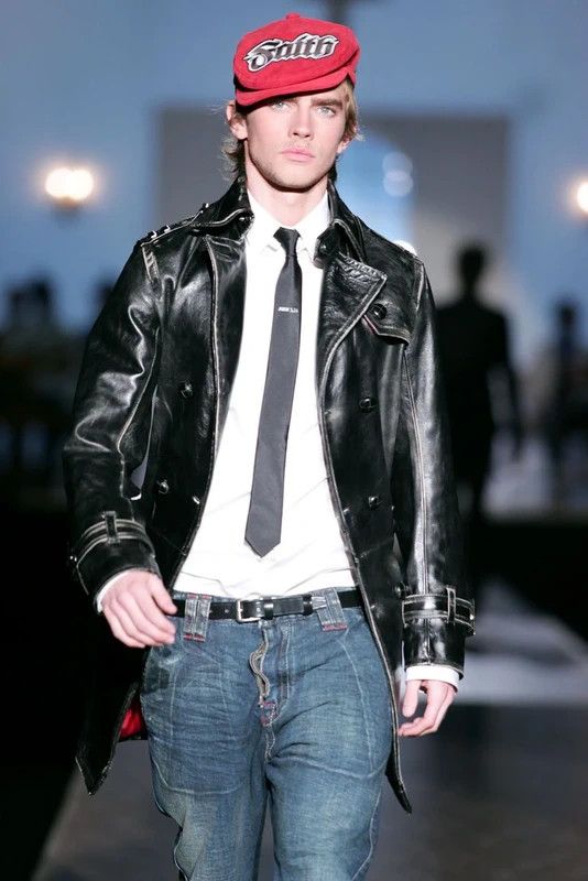 Dsquared2 FW2005 Dsquared2 Beige Corduroy Embroidered Faith Cap Size ONE SIZE - 2 Thumbnail