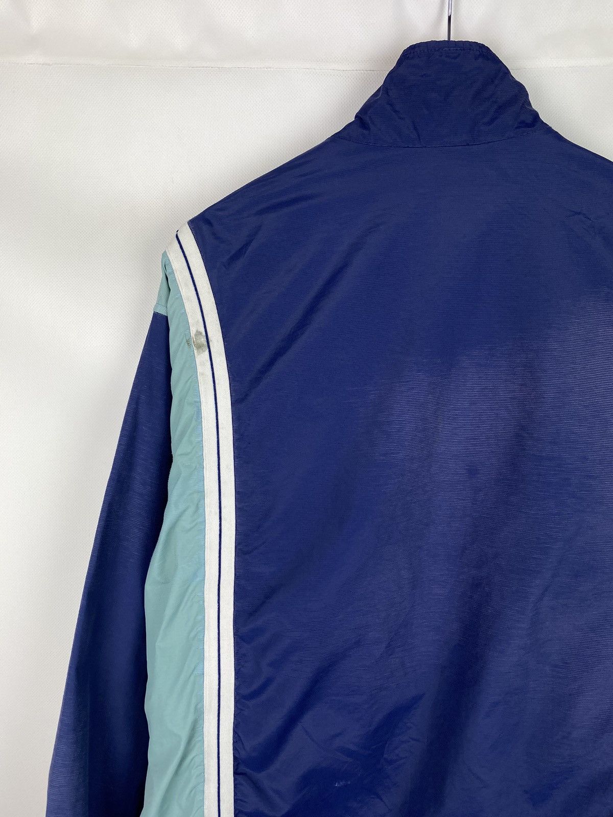 Nike VTG Nike Court men’s nylon windbreaker jacket size L Size US L / EU 52-54 / 3 - 18 Thumbnail