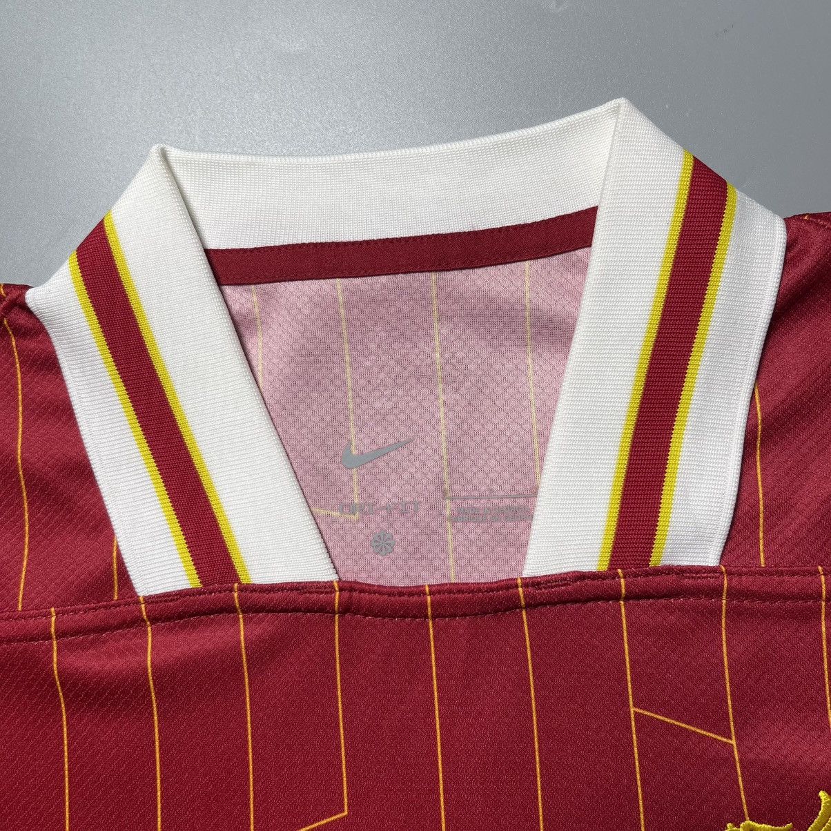 Nike LIVERPOOL NIKE 2024/2025 SOCCER HOME JERSEY #9 DARWIN NUNEZ Size US S / EU 44-46 / 1 - 5 Thumbnail