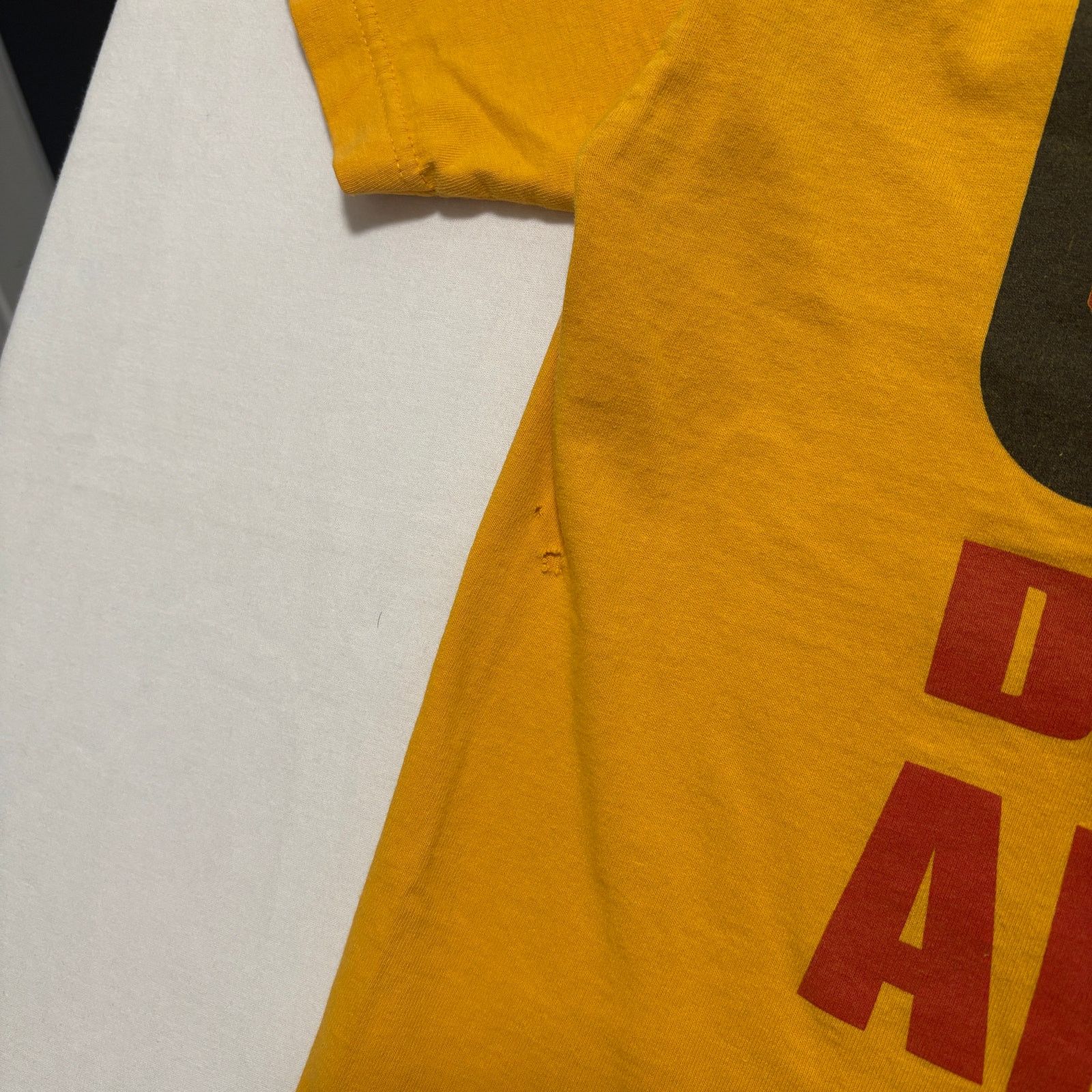 Alstyle Y2K 00's LA Lakers Derek Fisher Fling T-Shirt Yellow L Size US L / EU 52-54 / 3 - 6 Thumbnail
