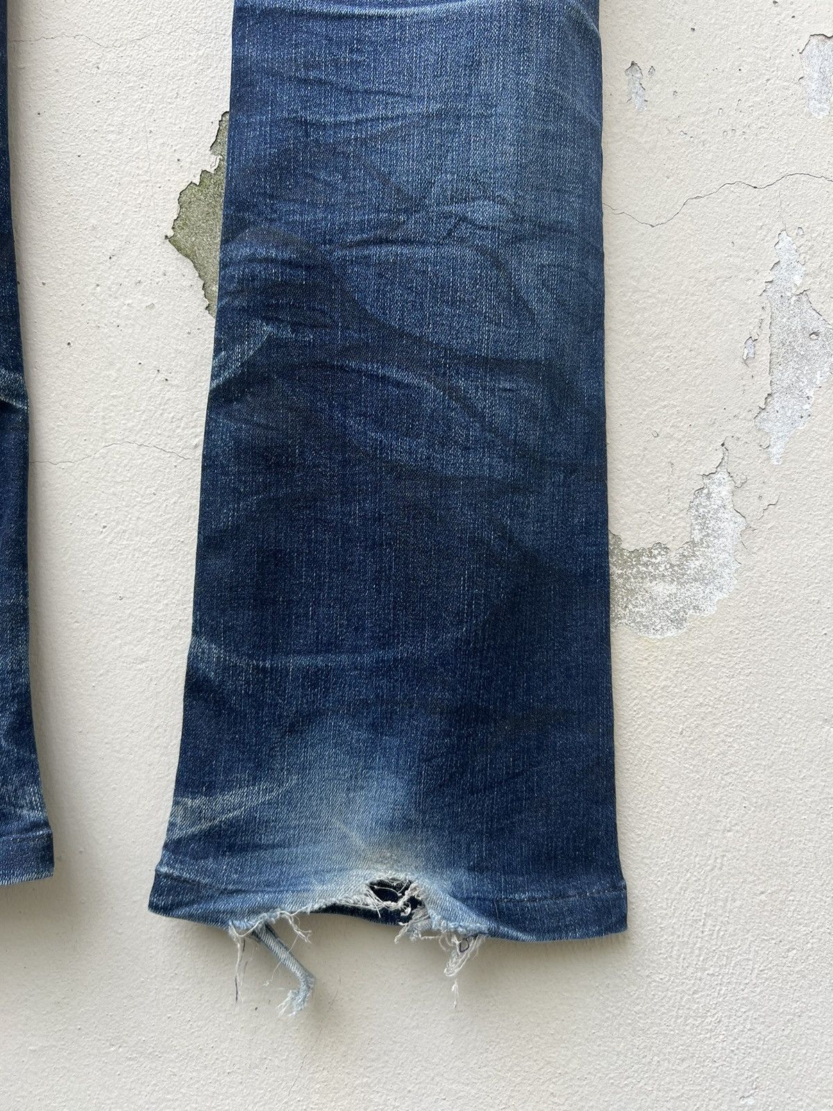 Tornado Mart Vintage Tornado Mart Distress Fade Denim Stretch Flare Jeans Size US 32 / EU 48 - 21 Thumbnail