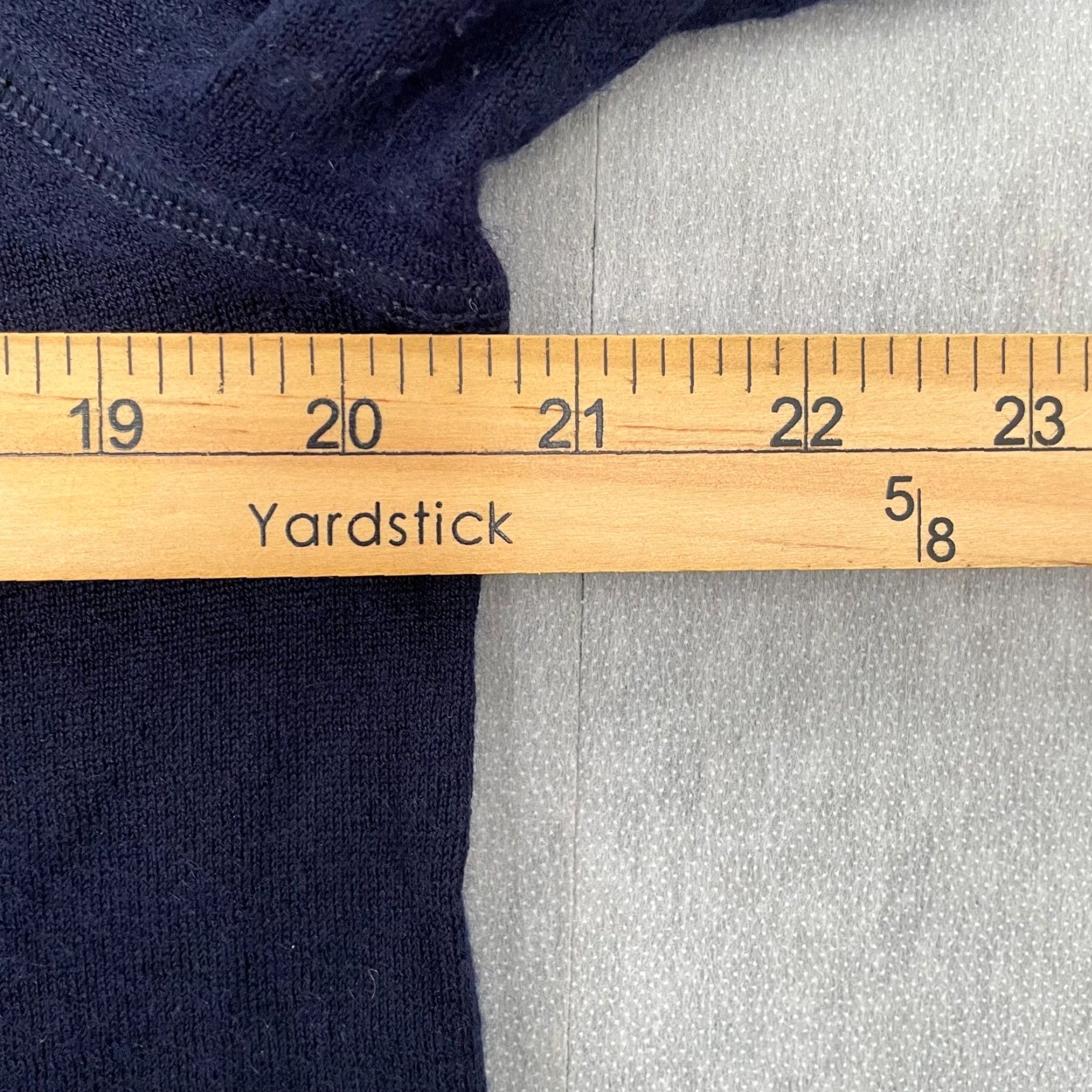 Vince Vince Sweater Medium Blue Crew Neck Long Sleeve Pullover Knit Mens Size US M / EU 48-50 / 2 - 7 Thumbnail