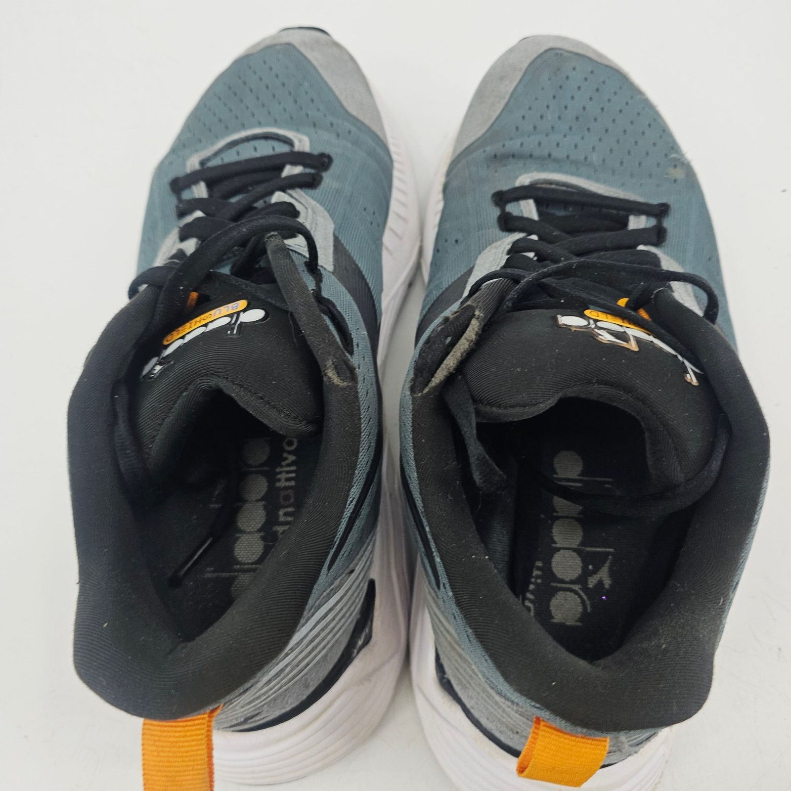 Diadora Diadora Mythos Blushield Vigore 2 Running Sneaker Grey 11 Size US 11 / EU 44 - 7 Thumbnail