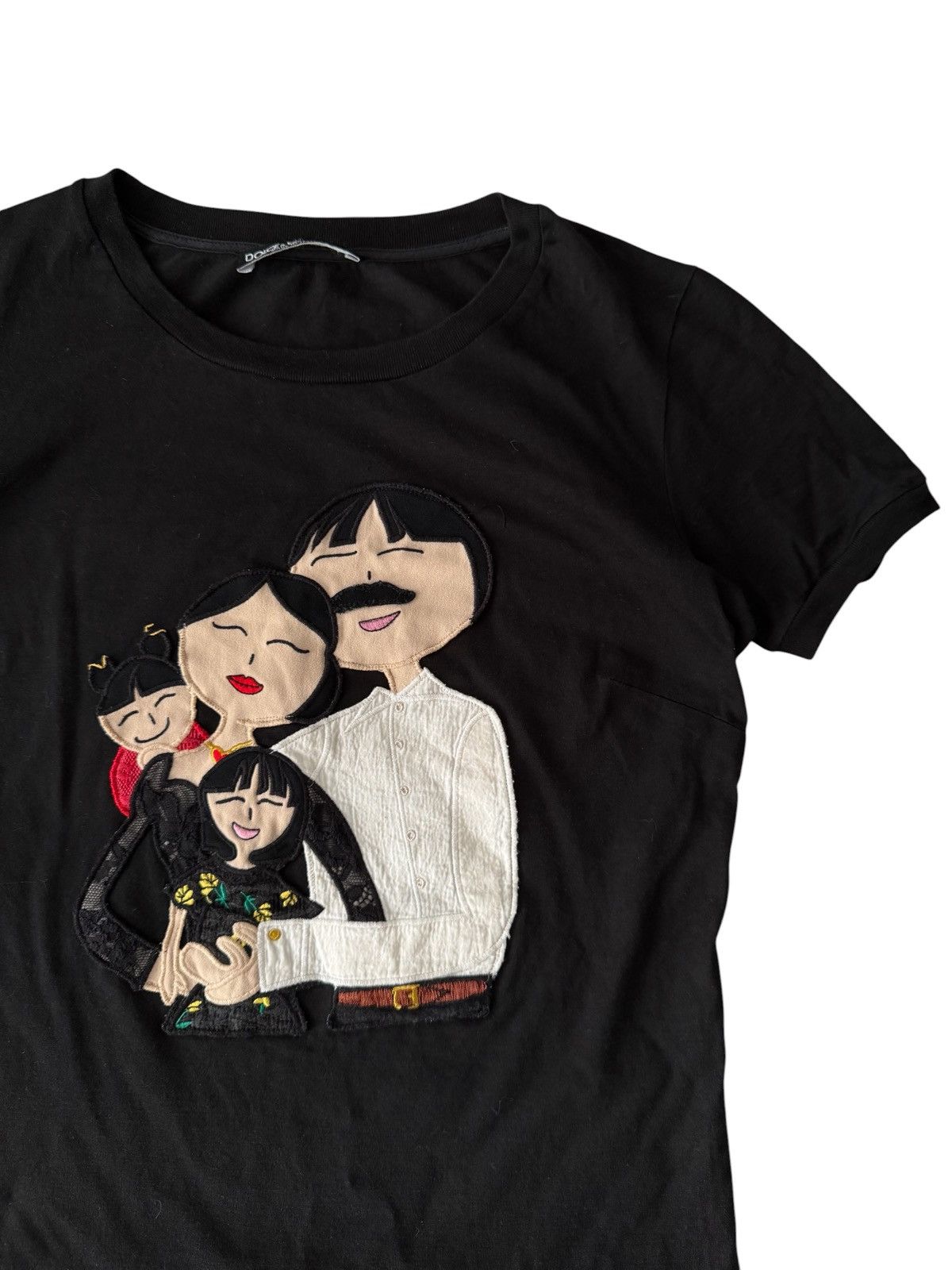 Dolce & Gabbana Dolce Gabbana Family T-Shirt Size XS / US 0-2 / IT 36-38 - 2 Thumbnail