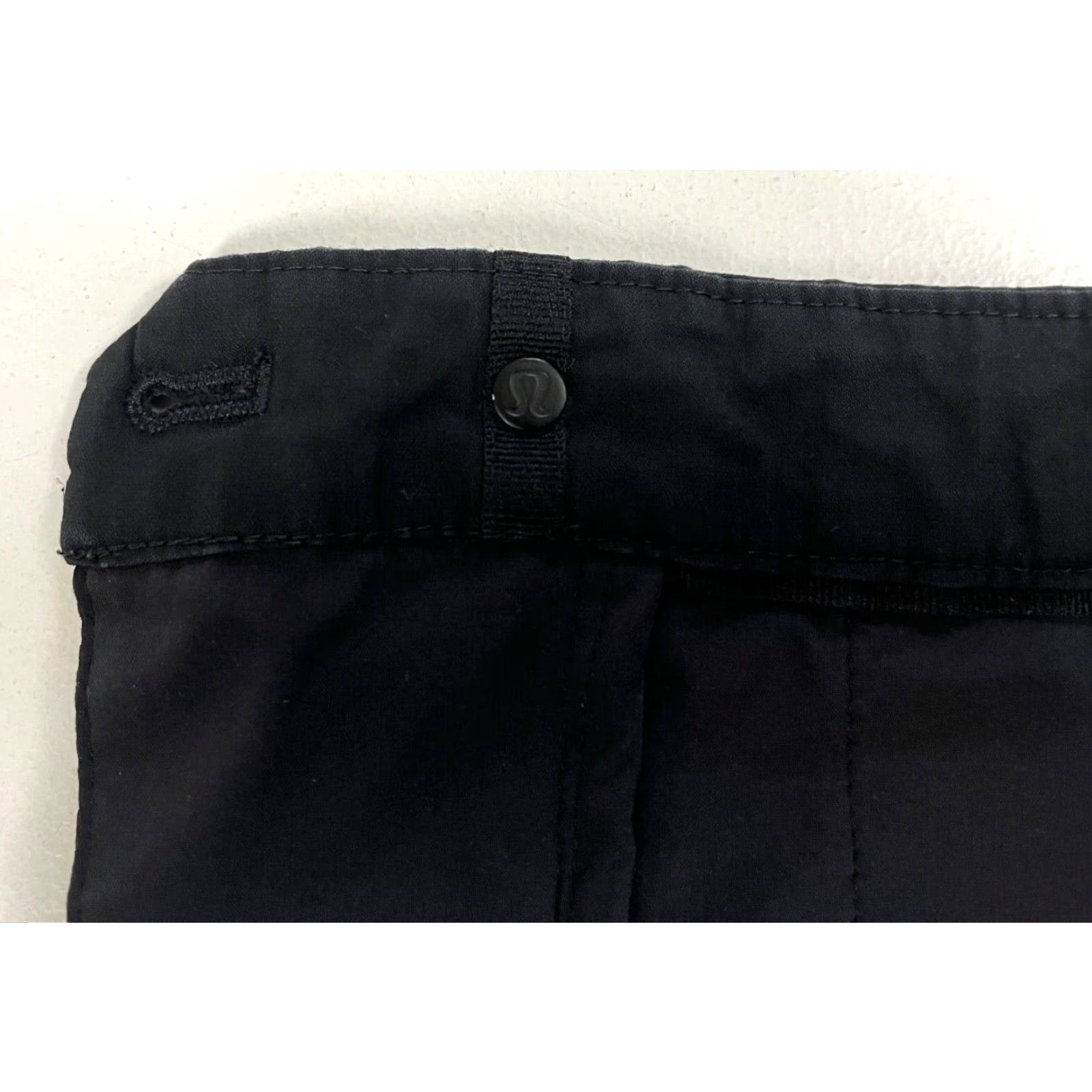 Lululemon Lululemon Men's Commission Pants Classic LM5440 Black 34x28 Size 34 Chino Flat Front Belt Loops Pockets Straight Inseam 28in Cotton Blend City Preppy Size US 34 / EU 50 - 7 Thumbnail