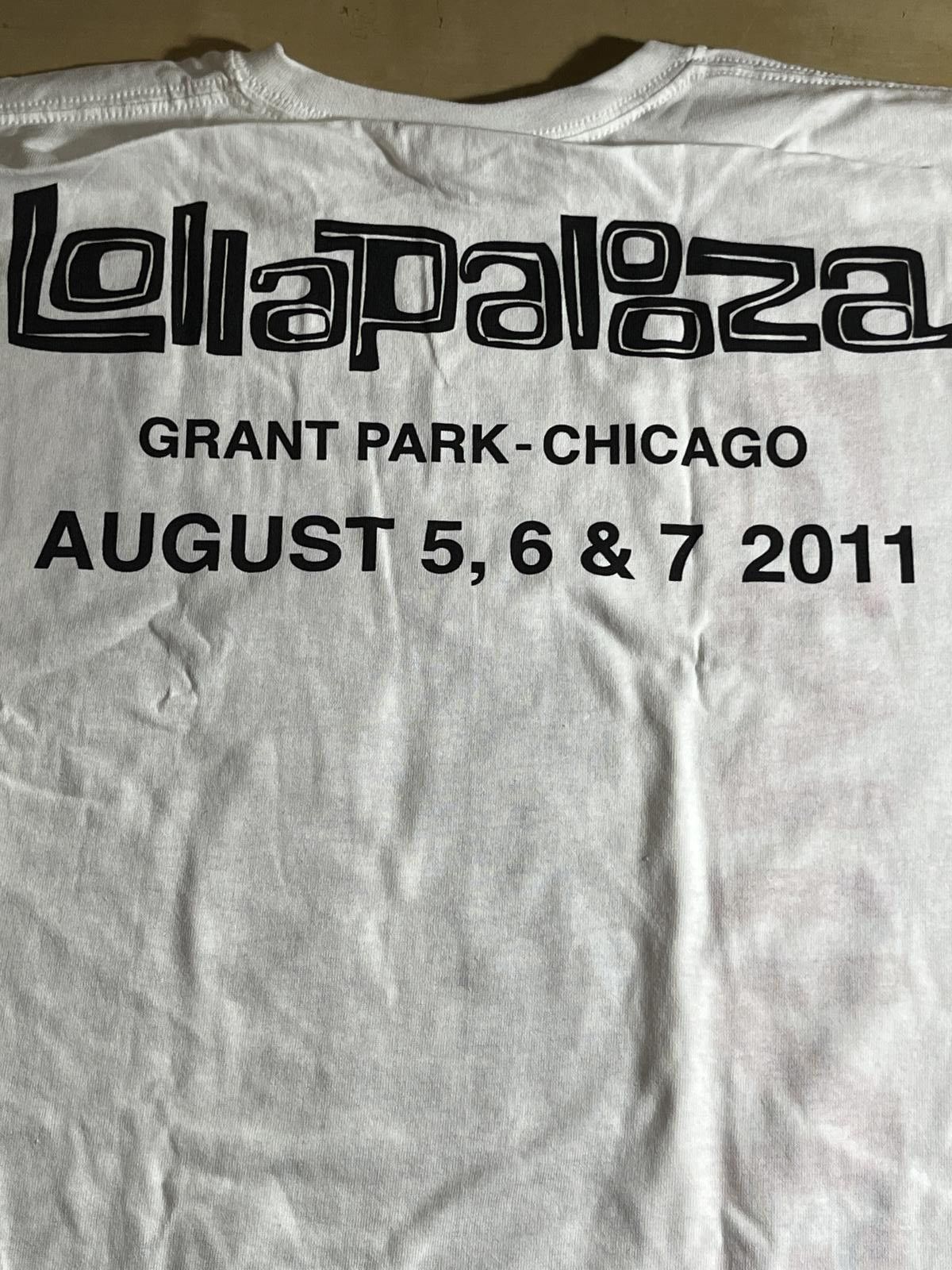 Designer Eminem Lollapalooza 2011 T-shirt - Eminem Graffiti Shirt -XL Size US XL / EU 56 / 4 - 6 Thumbnail
