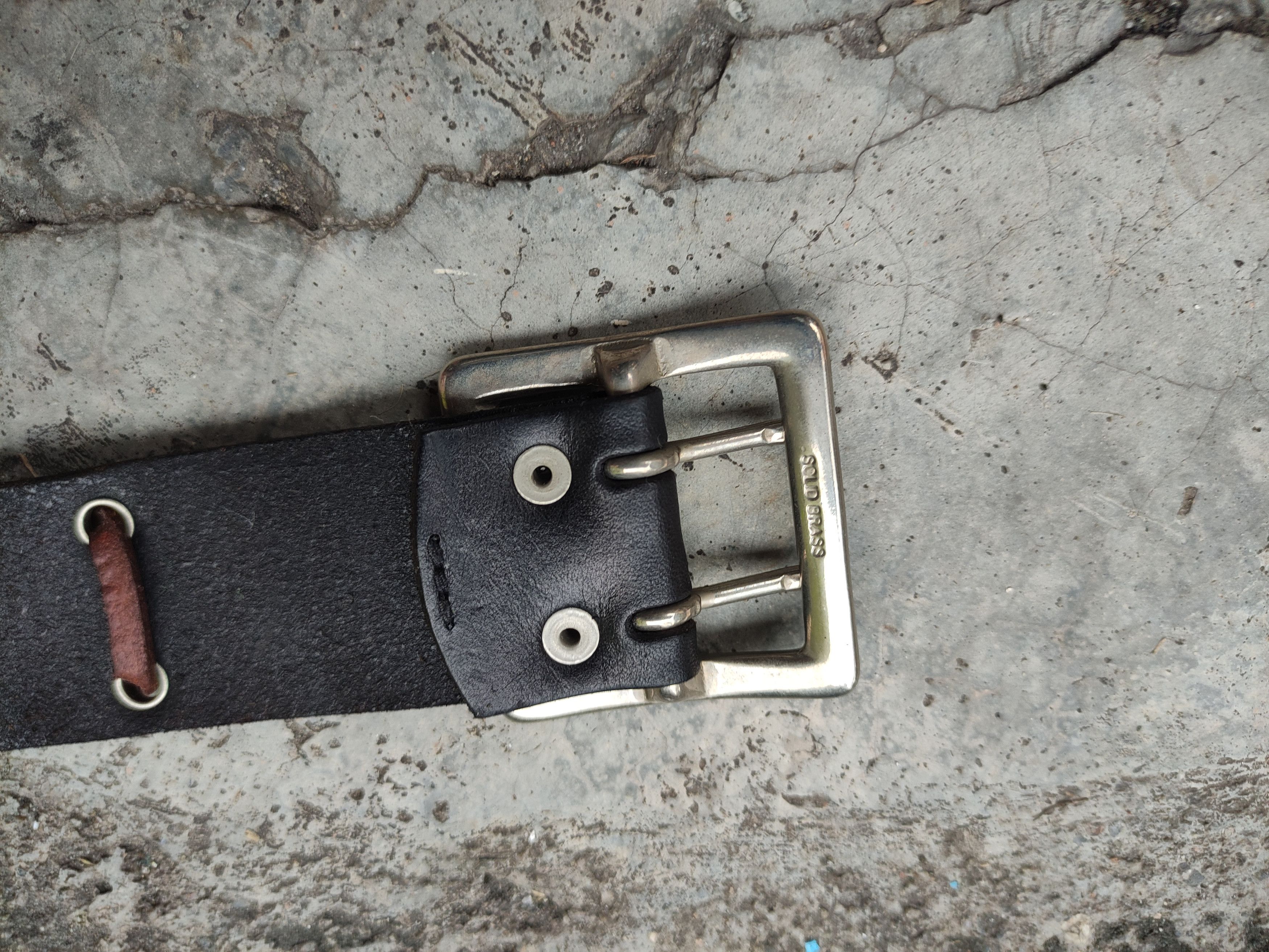 American Eagle Outfitters AMERICAN EAGLE VINTAGE LEATHER BELT CROSS STITCH DESIGN Size 34 - 4 Thumbnail