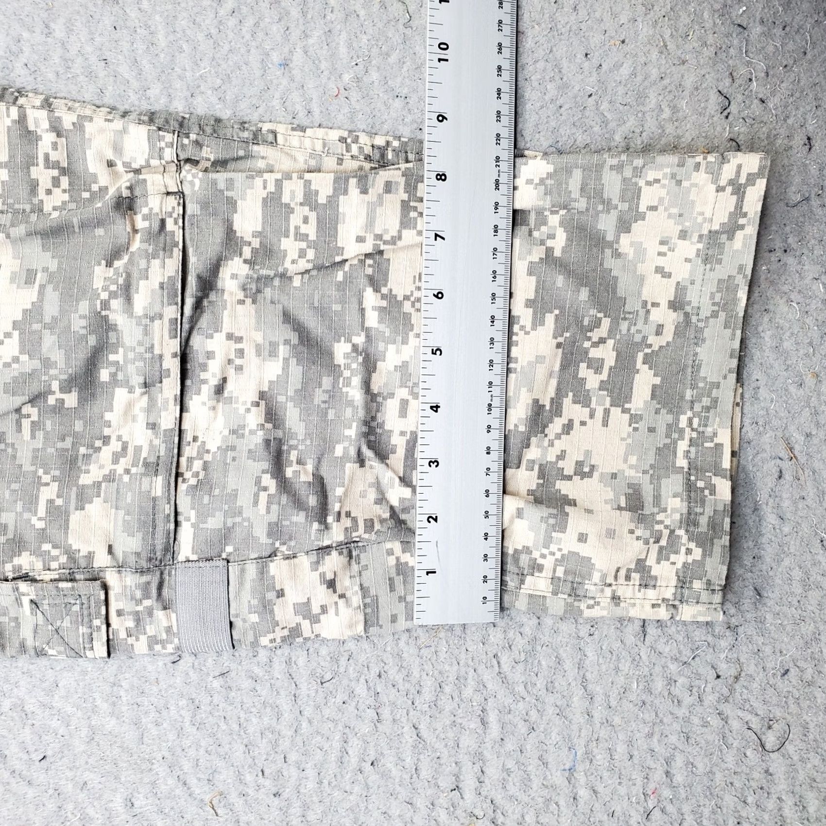 Vintage Guide Gear Army Digital ACU Cargo Pants Mens 40 Multi Camouflage Straight Leg Size US 40 / EU 56 - 5 Thumbnail