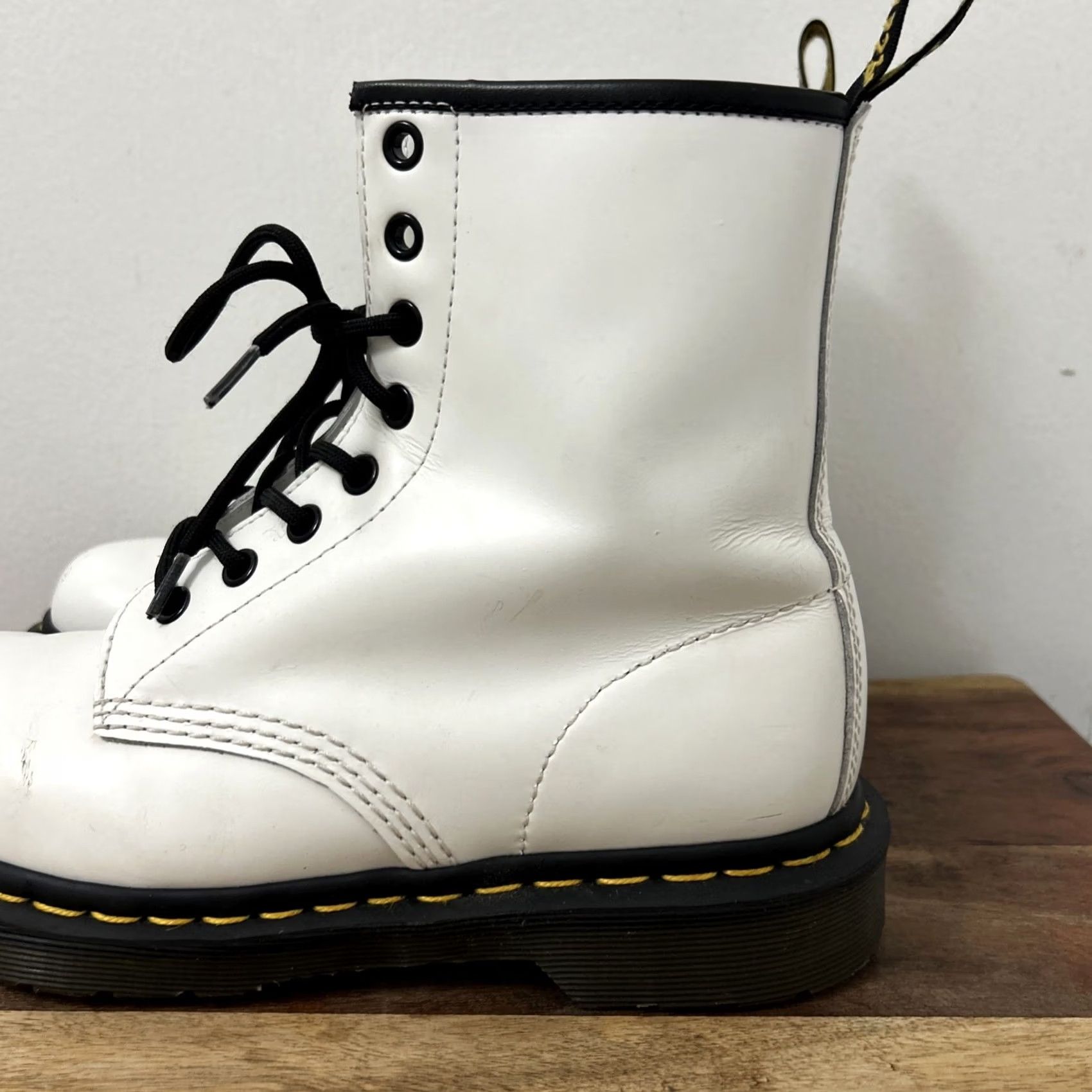 Dr. Martens Dr Martens 1460 Boots Womens Size 7 White Patent Leather 8 Hole Lace Up 11822 Size US 7 / IT 37 - 5 Thumbnail