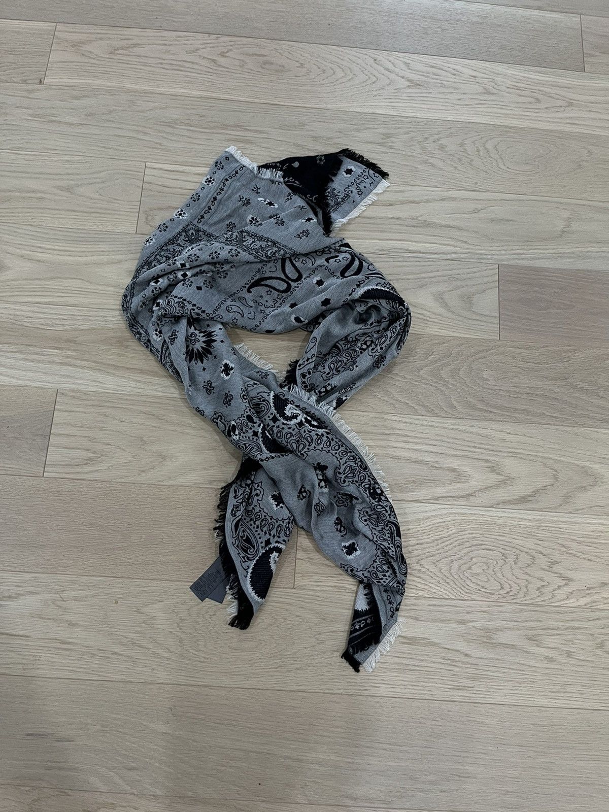 John Varvatos Double Sided Jacquard Paisley Scarf Size ONE SIZE - 10 Thumbnail
