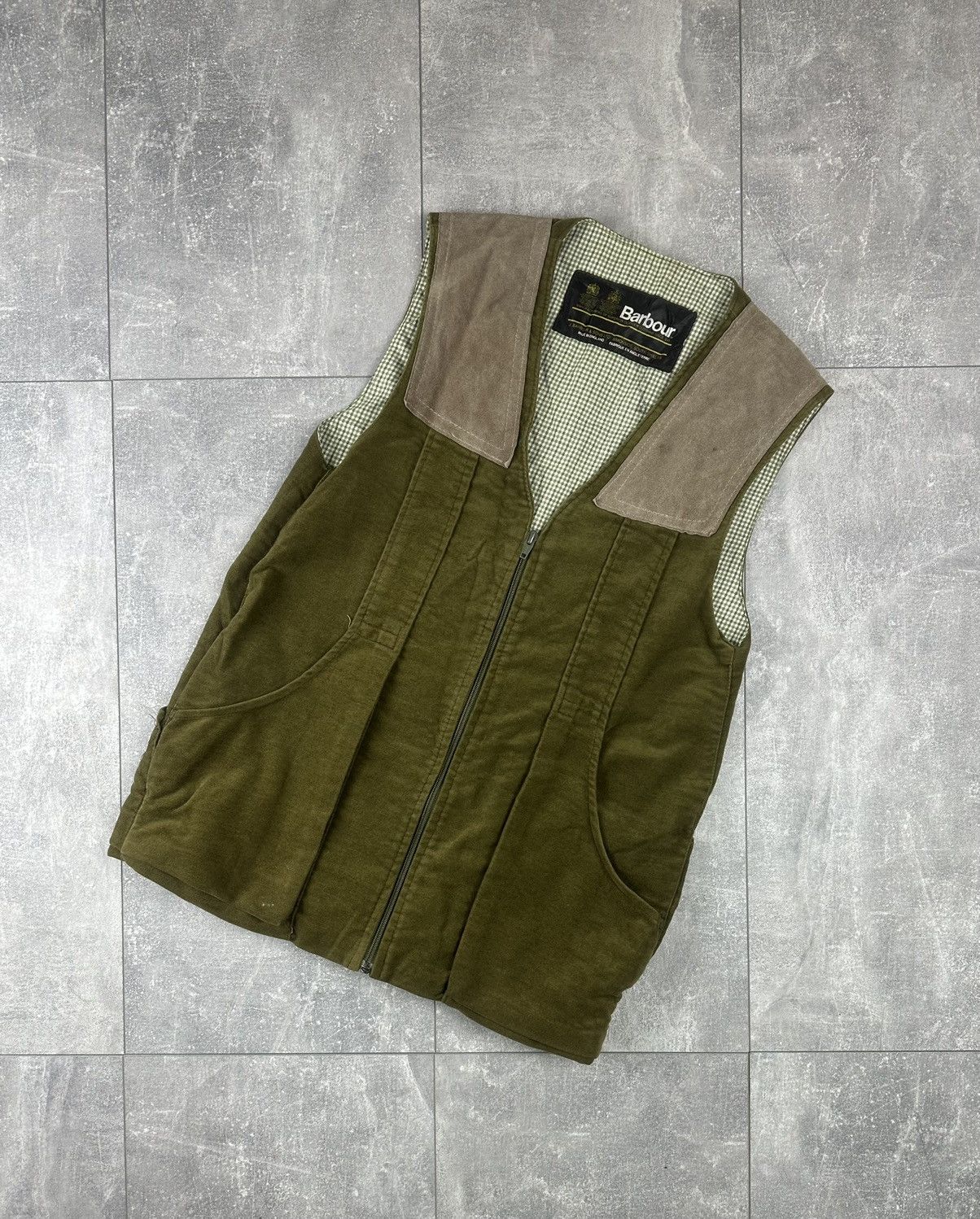 Barbour Barbour Vintage Olive/Green With Suede Shoulder Panels Size US S / EU 44-46 / 1 - 1 Thumbnail